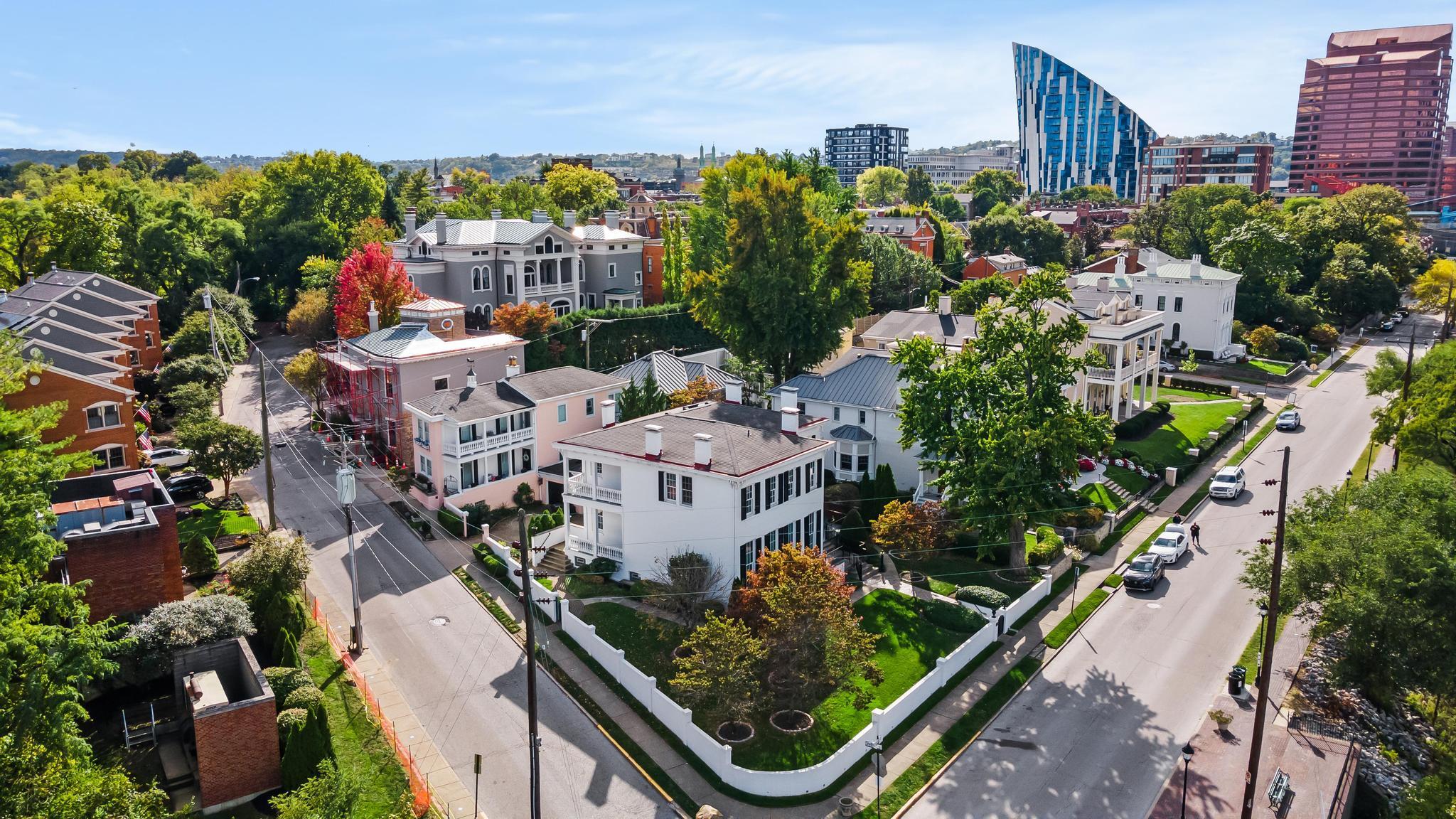 420 - 422 Riverside Drive