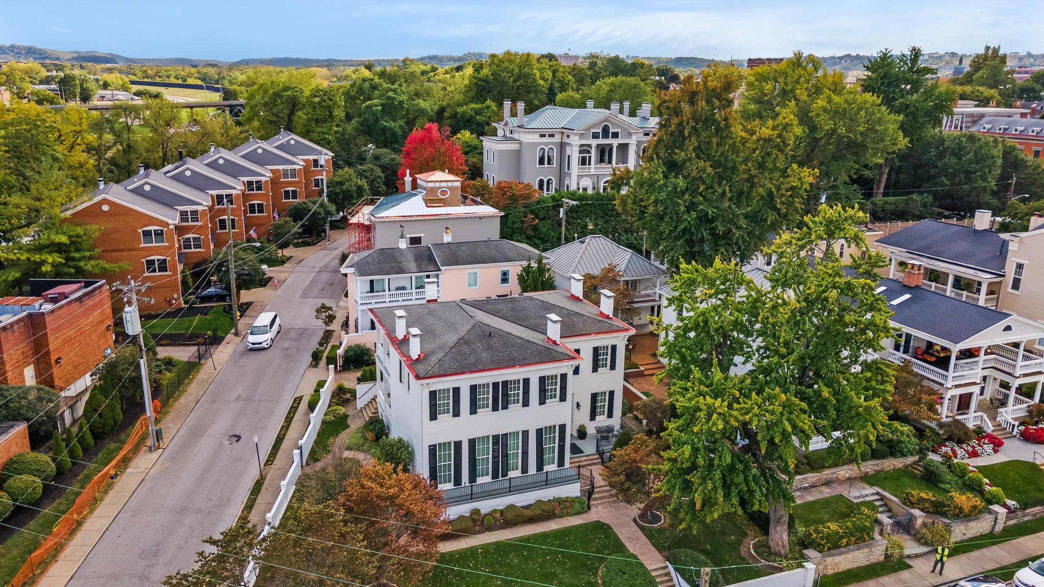420 - 422 Riverside Drive