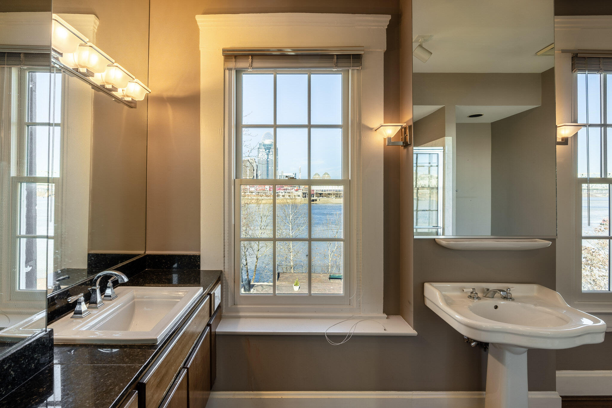 420 - 422 Riverside Drive