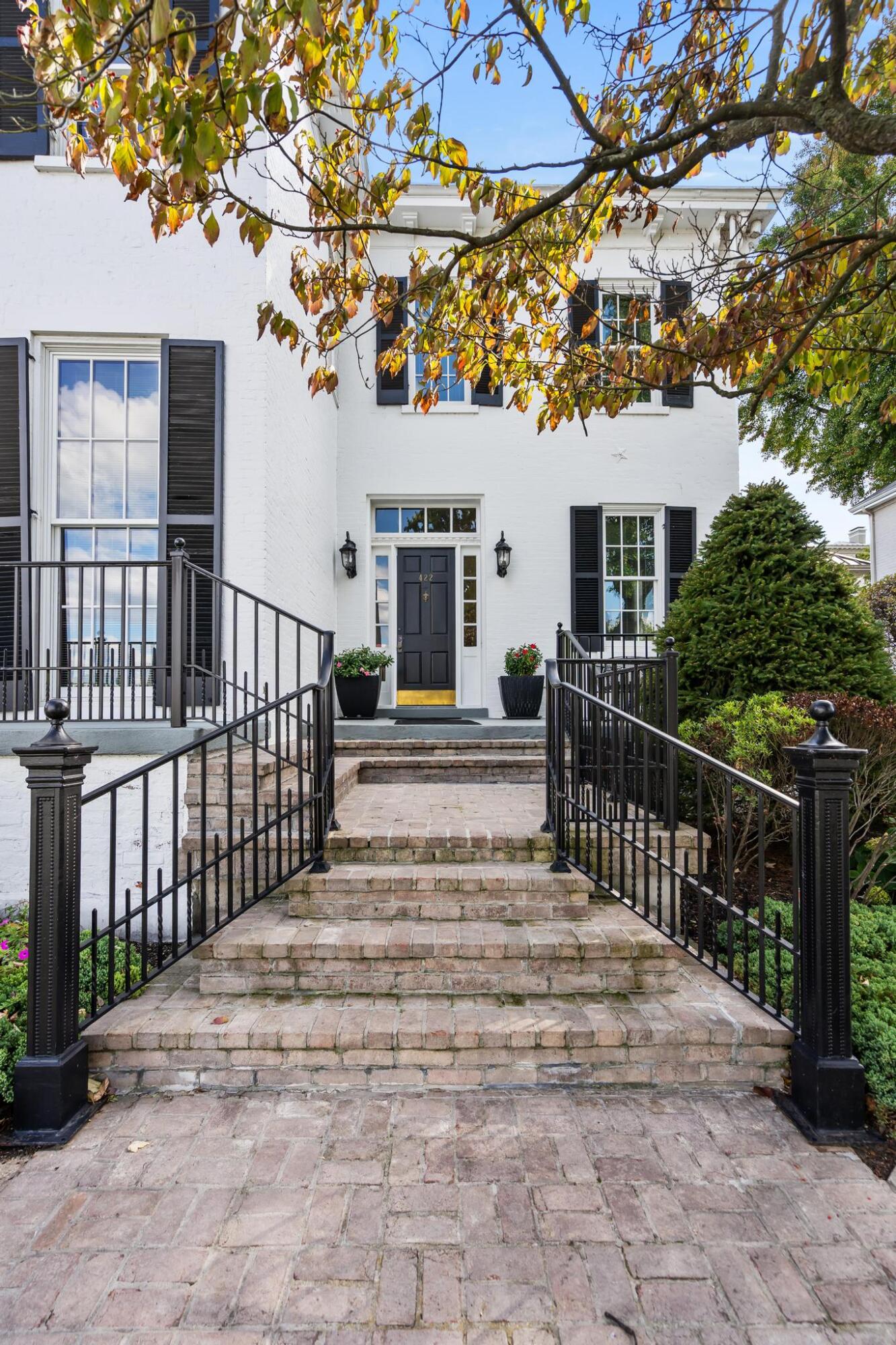 420 - 422 Riverside Drive