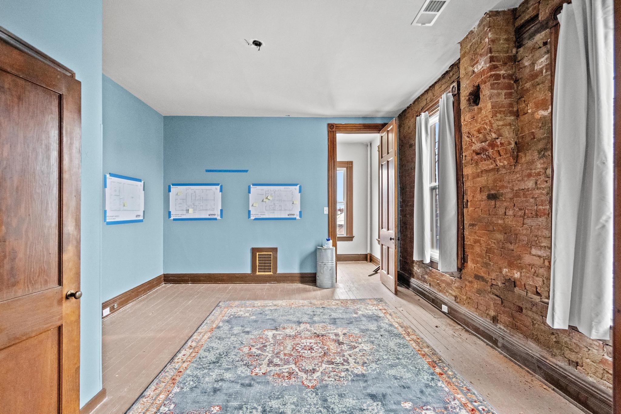 125 W 11th Street