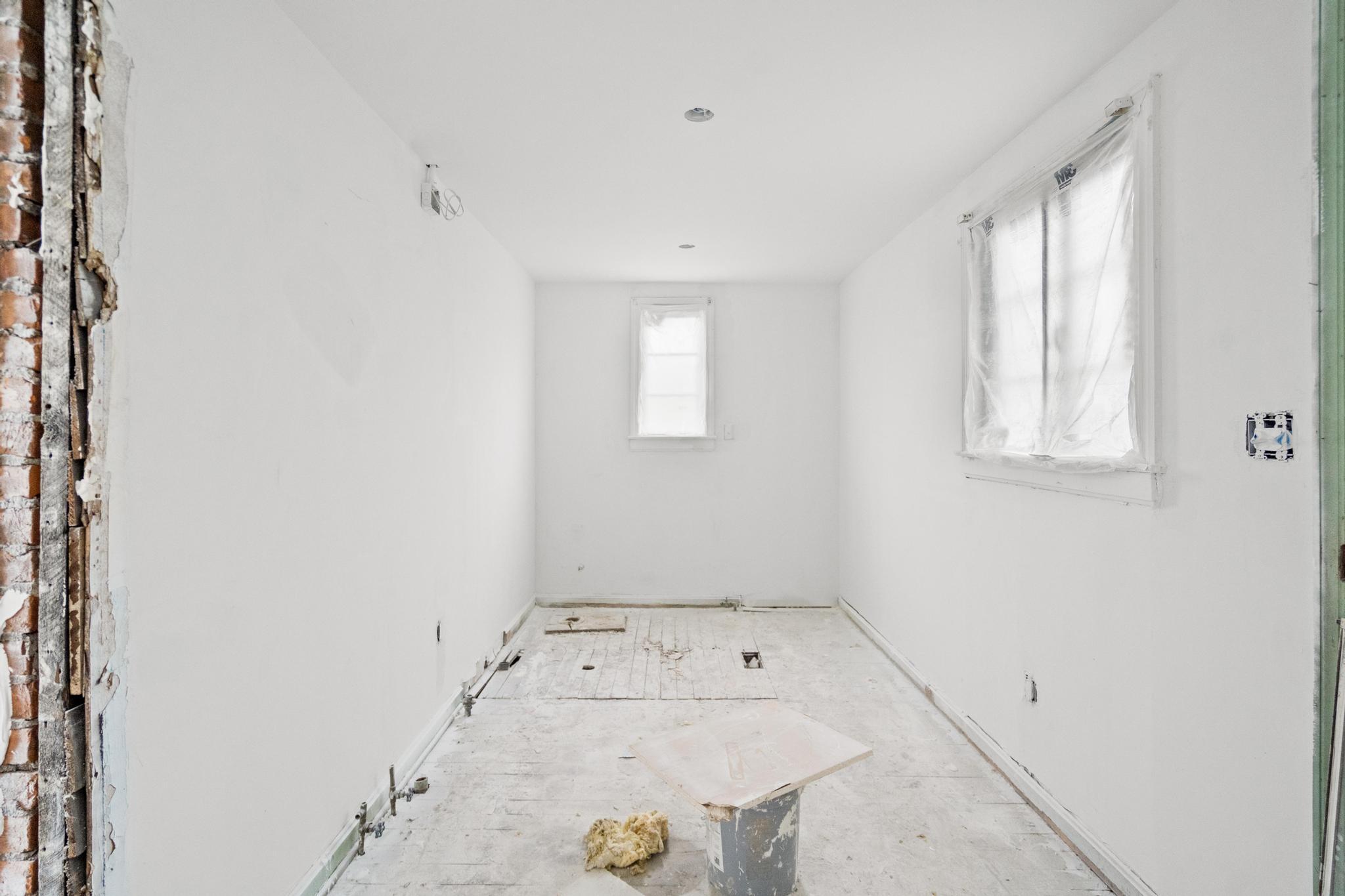 337 W 11th Street