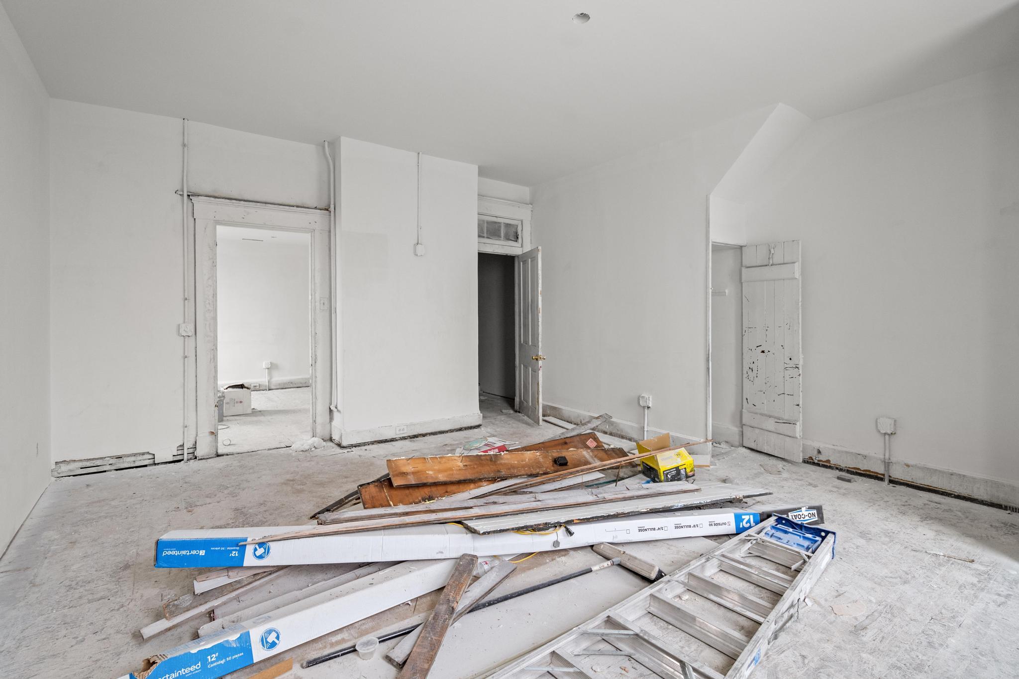 337 W 11th Street