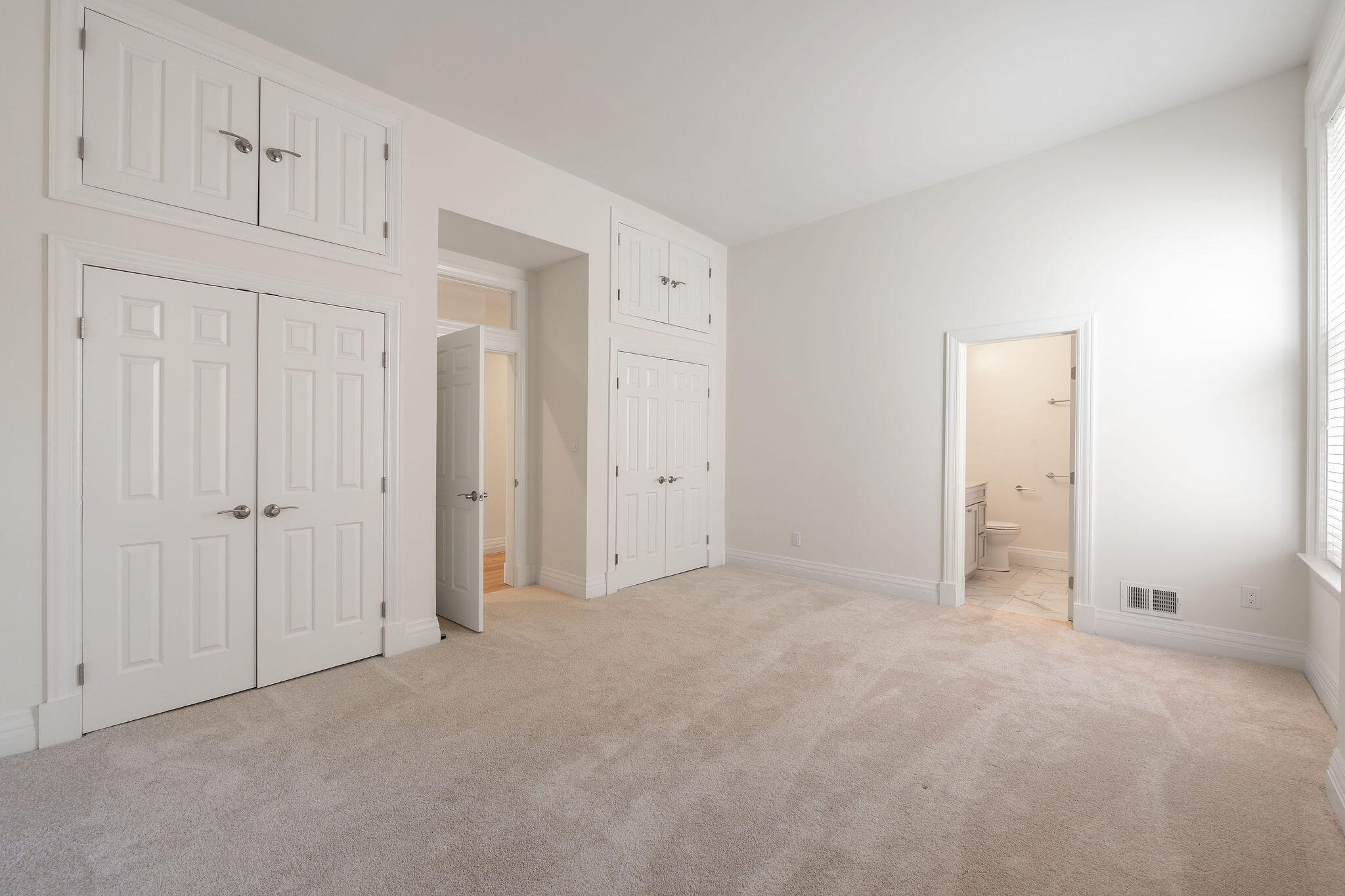 225 Riverside Drive, 2