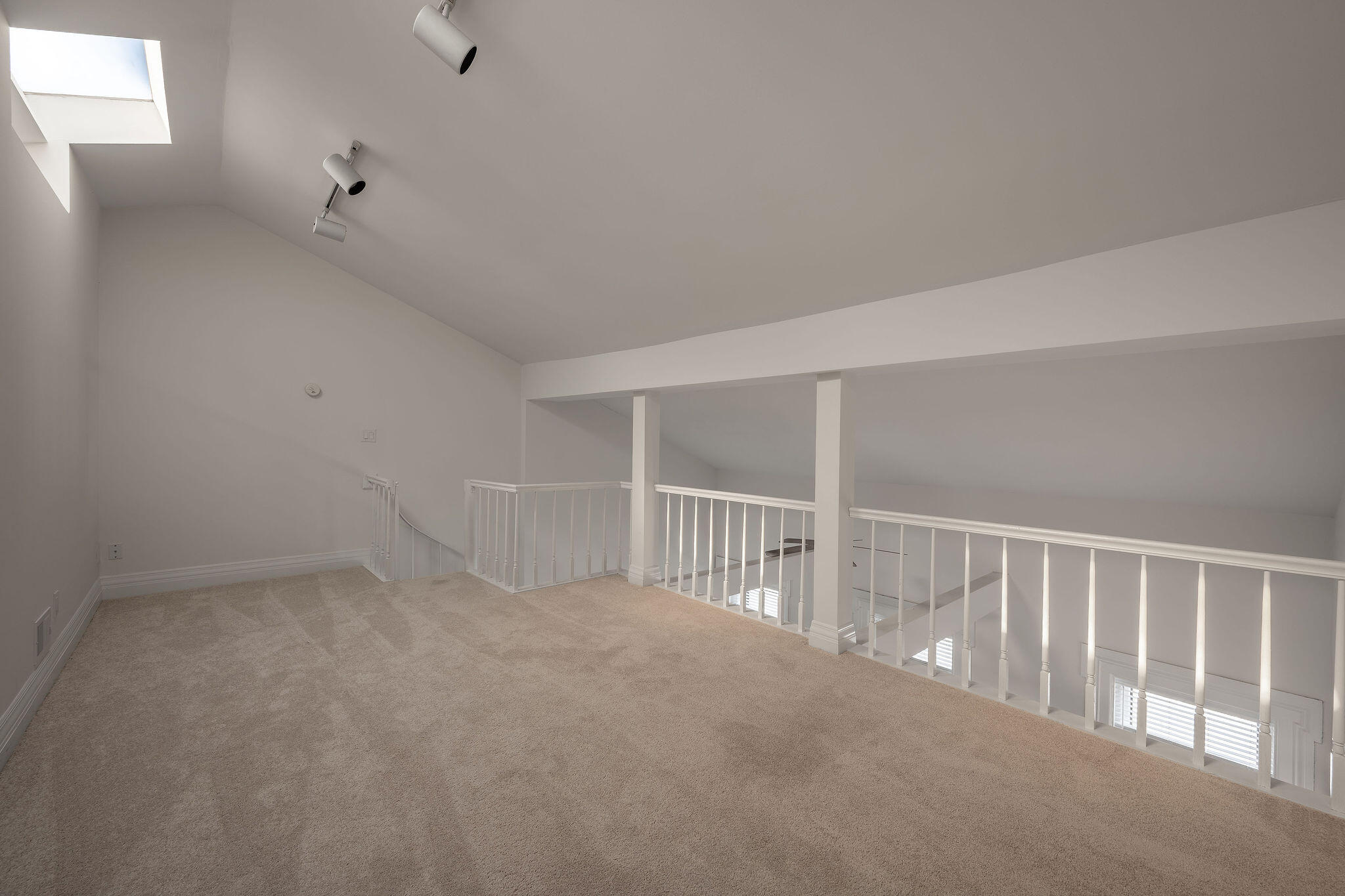 225 Riverside Drive, 2