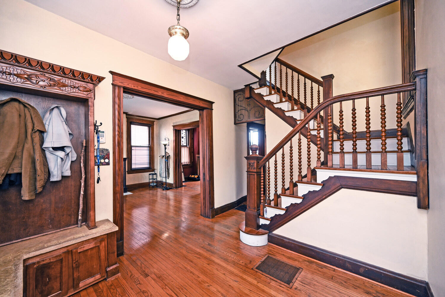 27 Wallace Avenue
