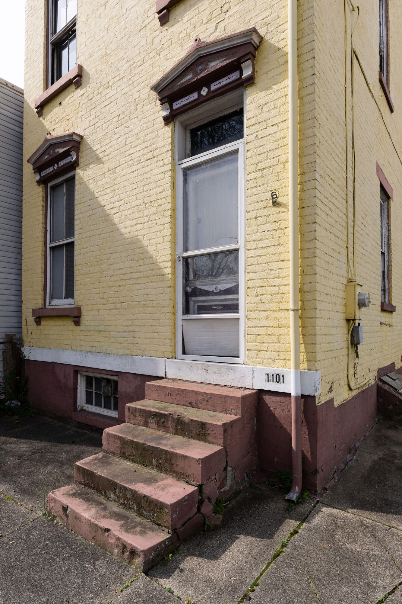 1101 Hermes Avenue