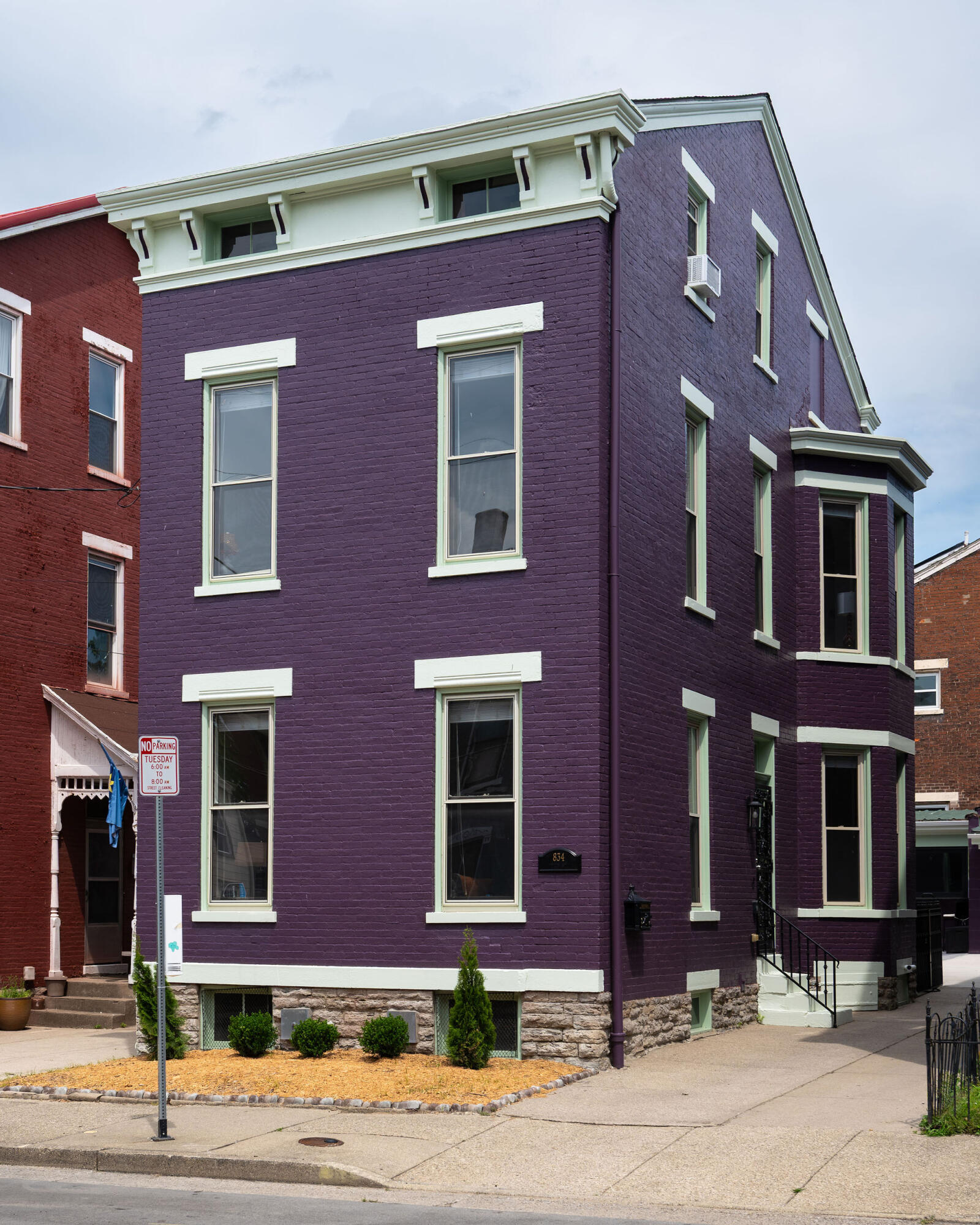 834 Main Street