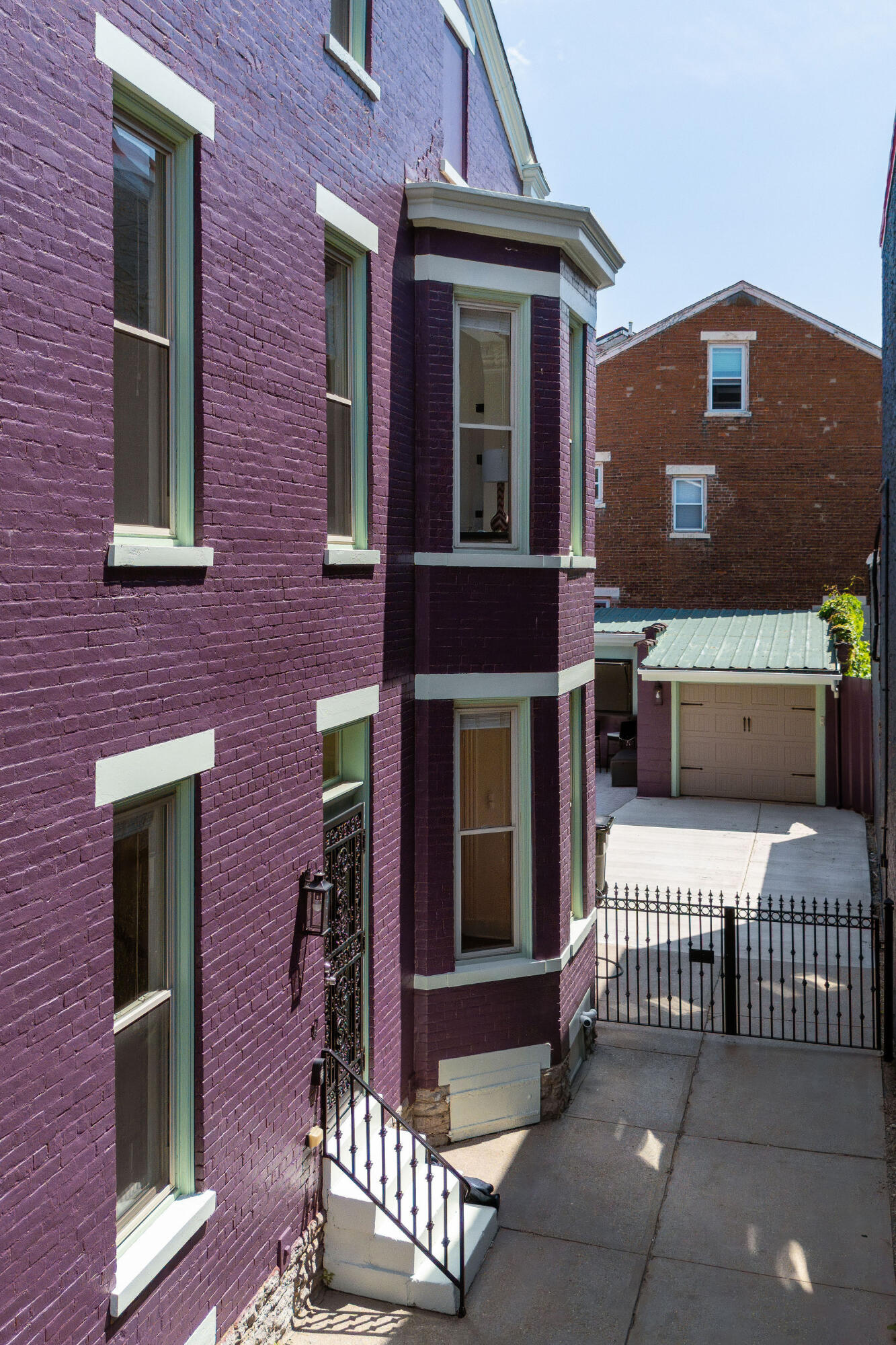 834 Main Street