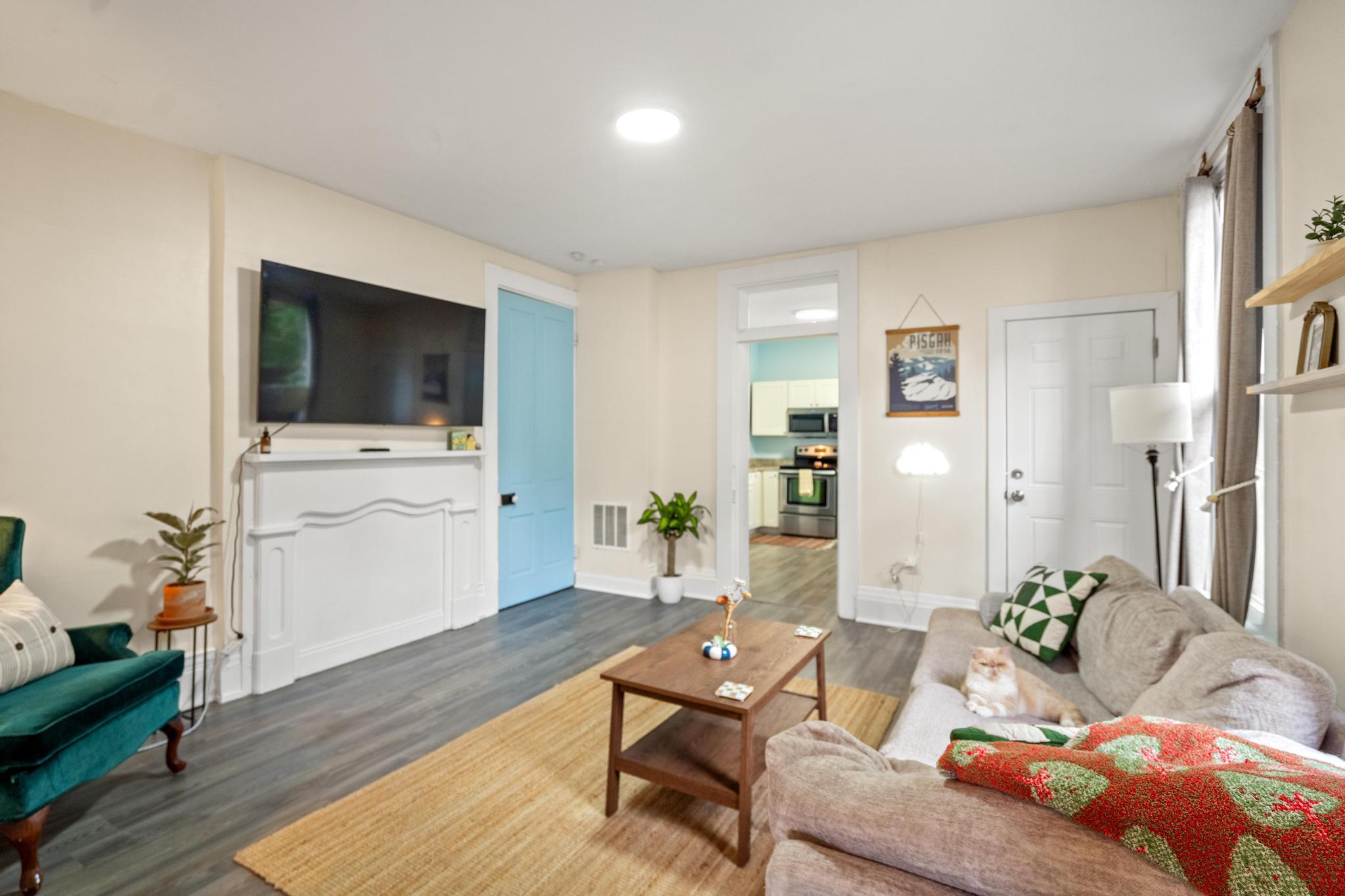 111 E 9th Street