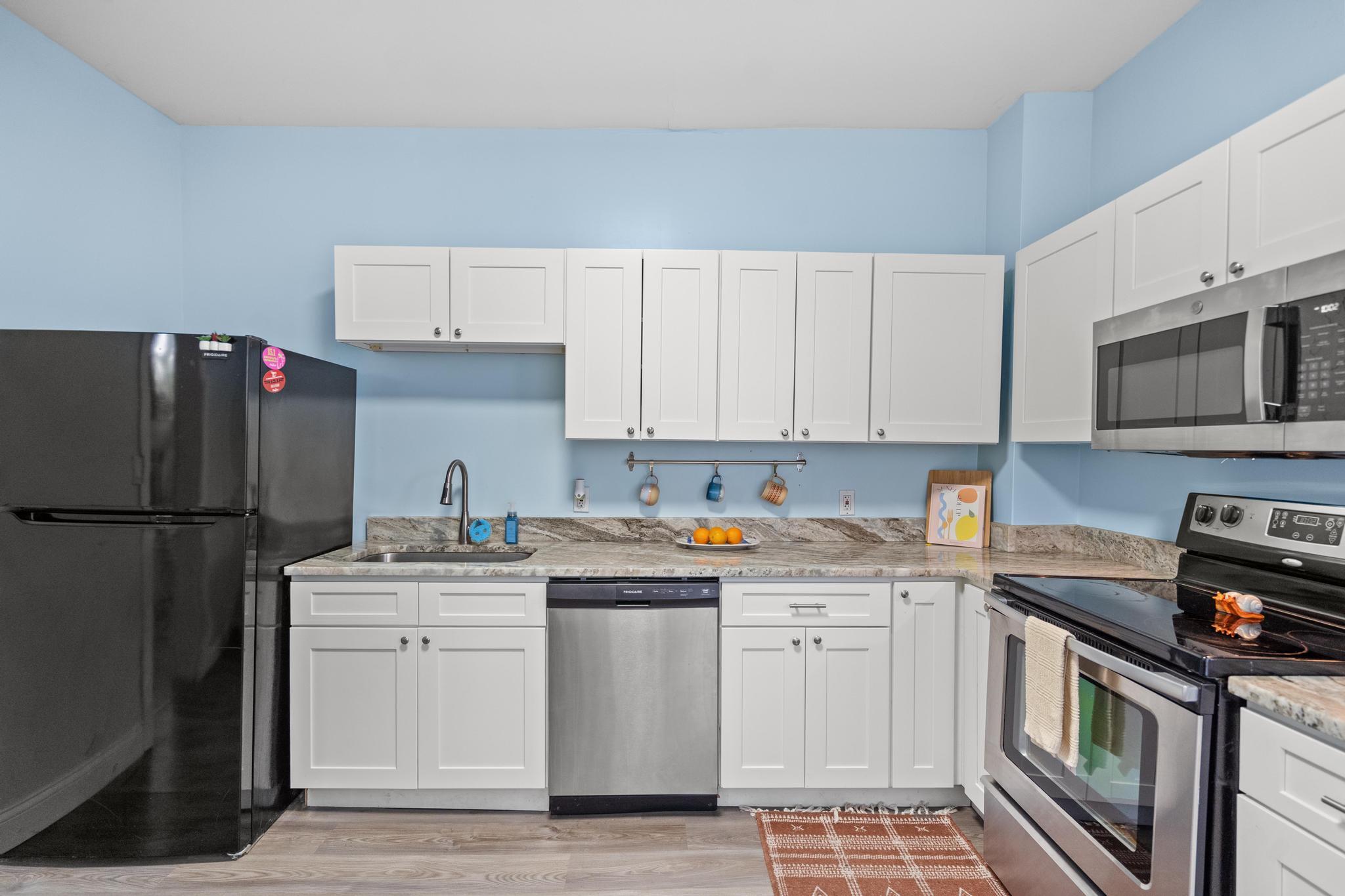 111 E 9th Street