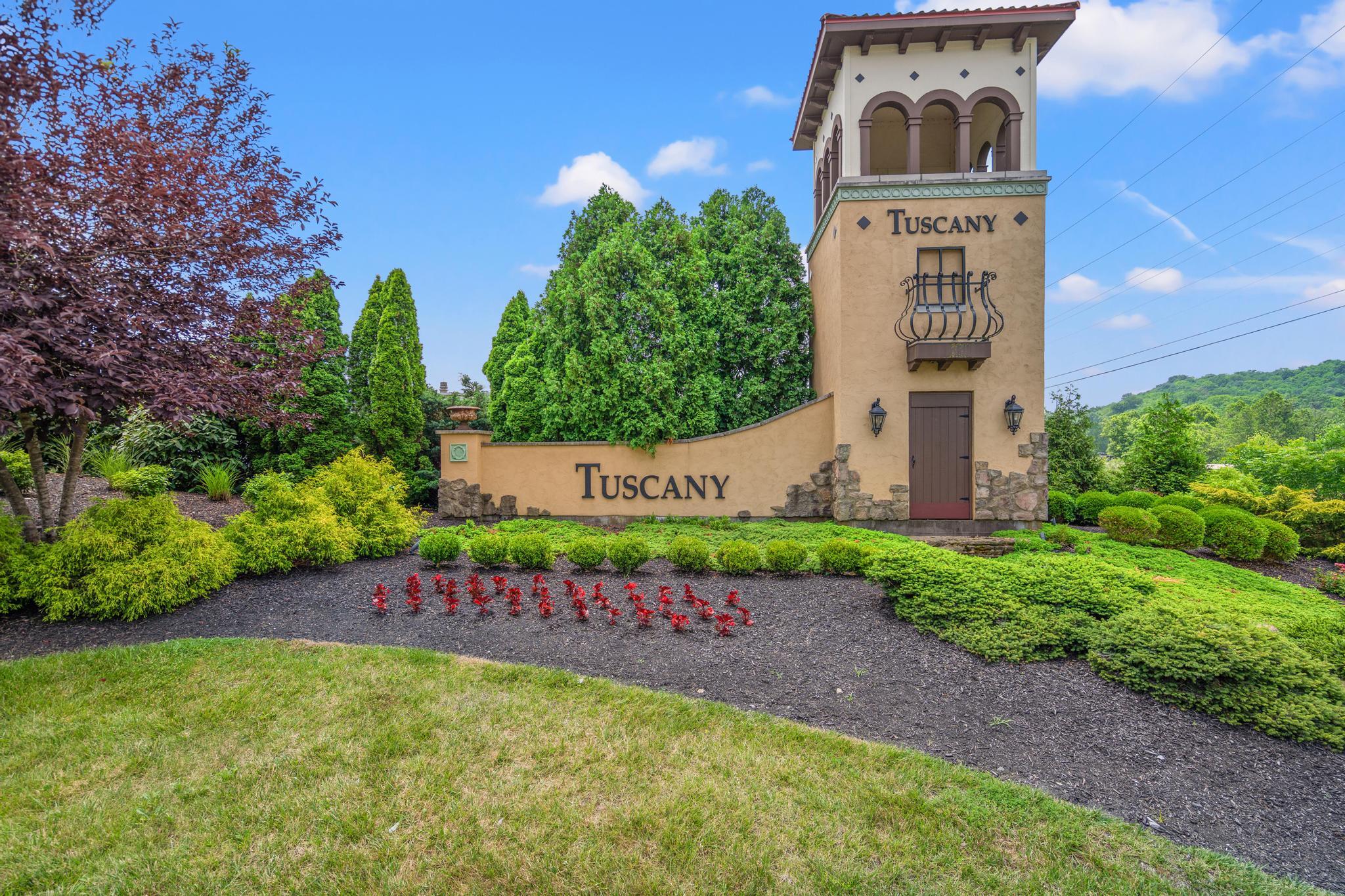 2371 Piazza Ridge
