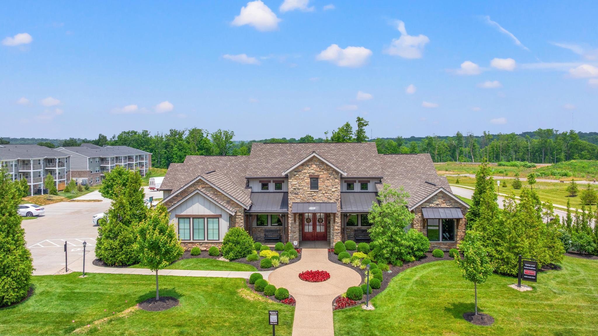 2371 Piazza Ridge