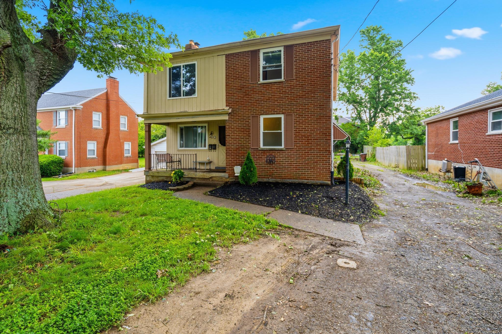 210 Kyles Lane