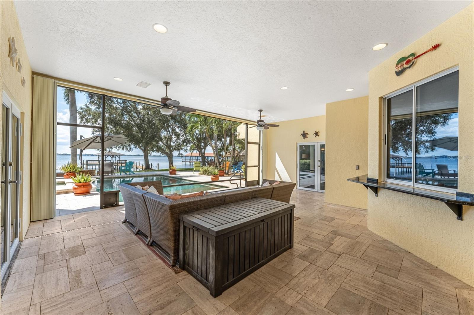 1745 SHORE VIEW DR