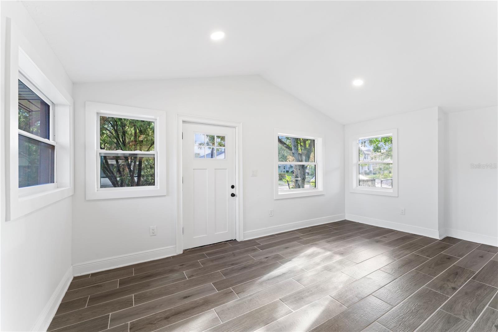 2508 11TH AVE S