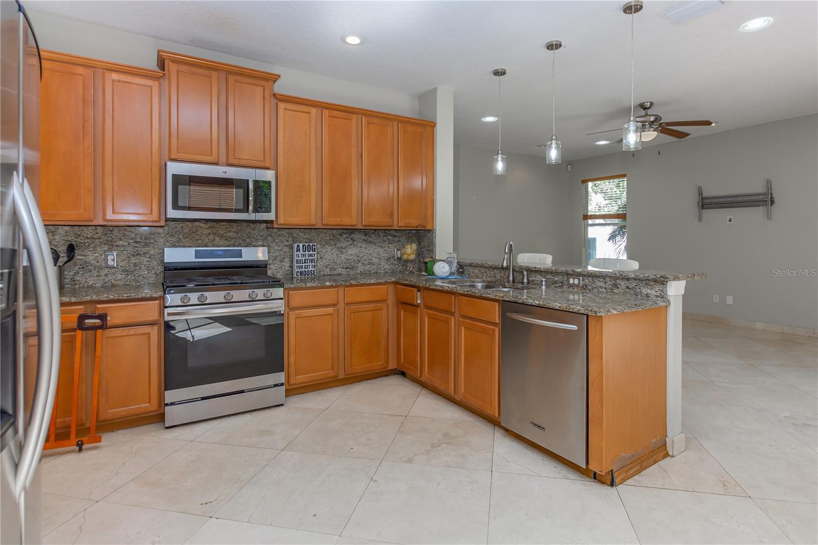 11102 AVERY OAKS DR