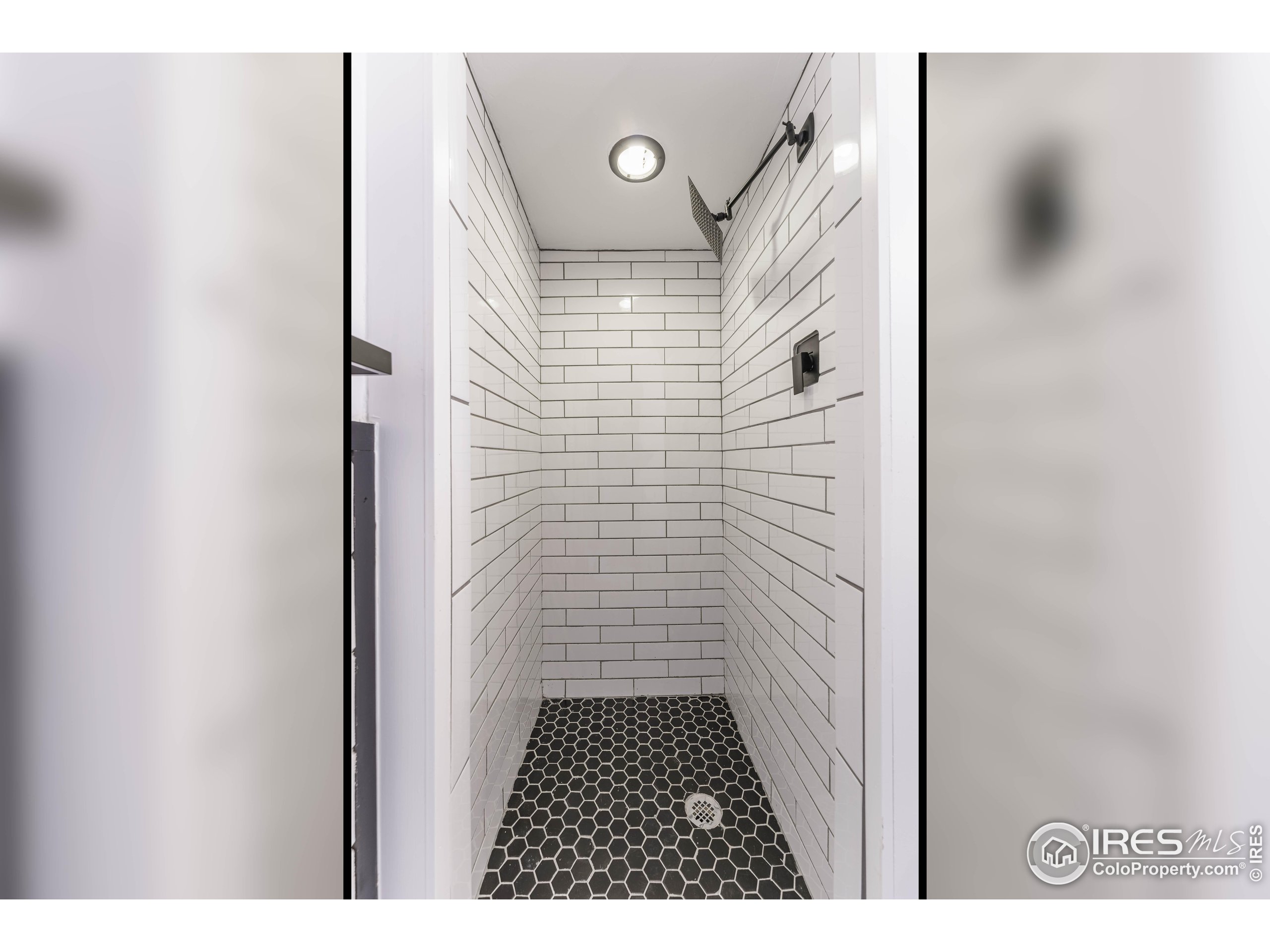 789 N Clarkson St 702