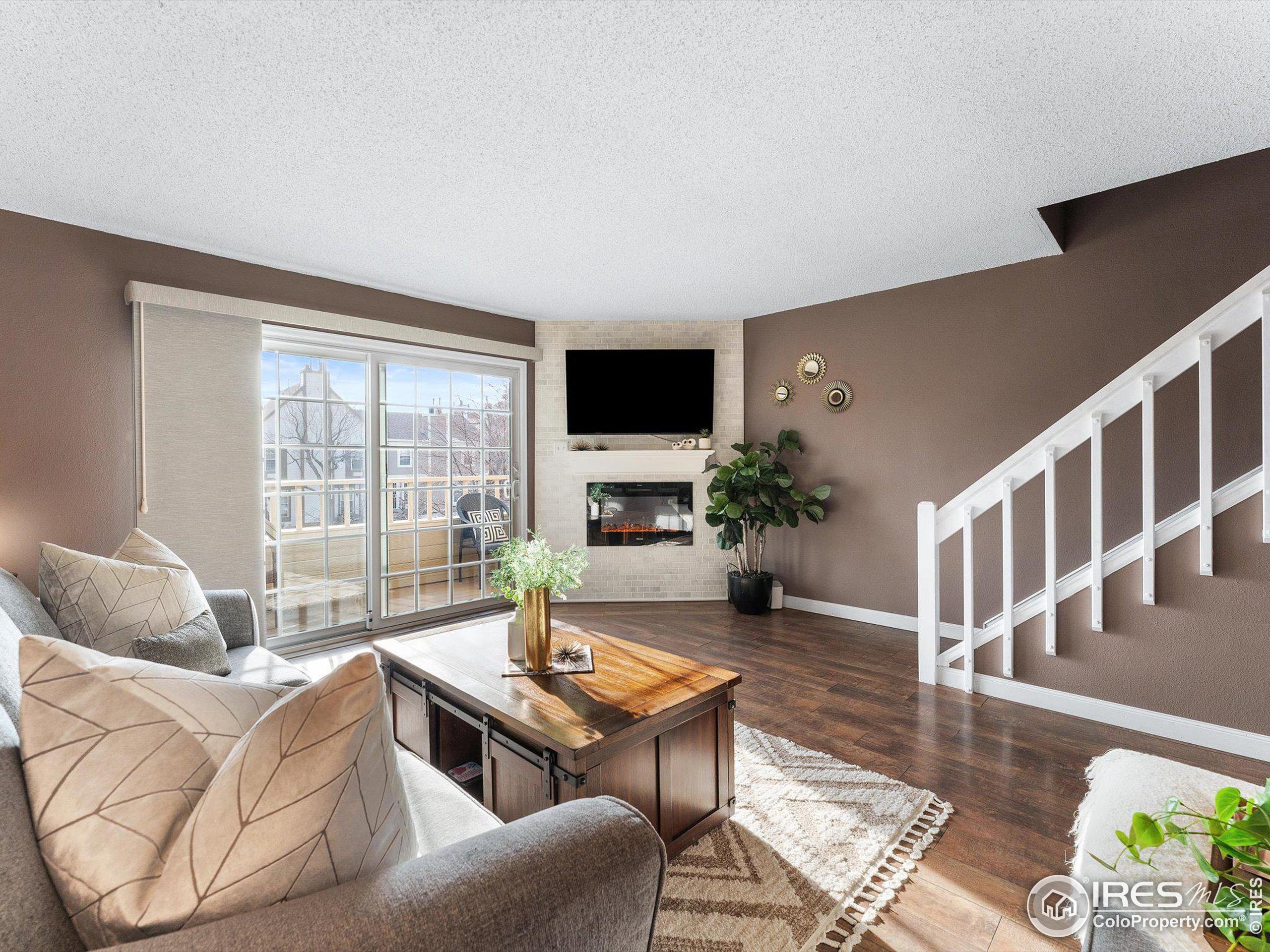 1818 S Quebec Way 3-1