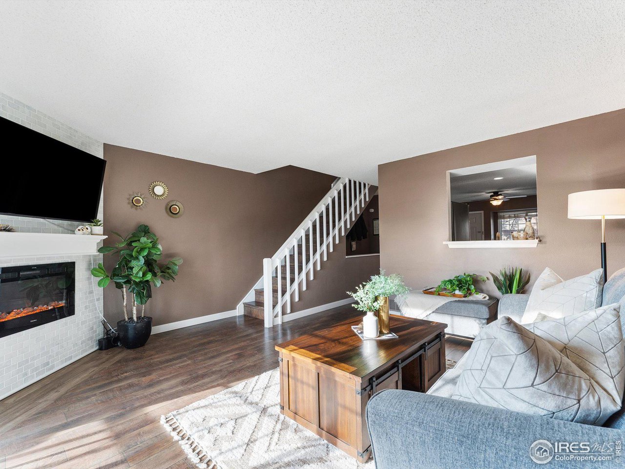 1818 S Quebec Way 3-1