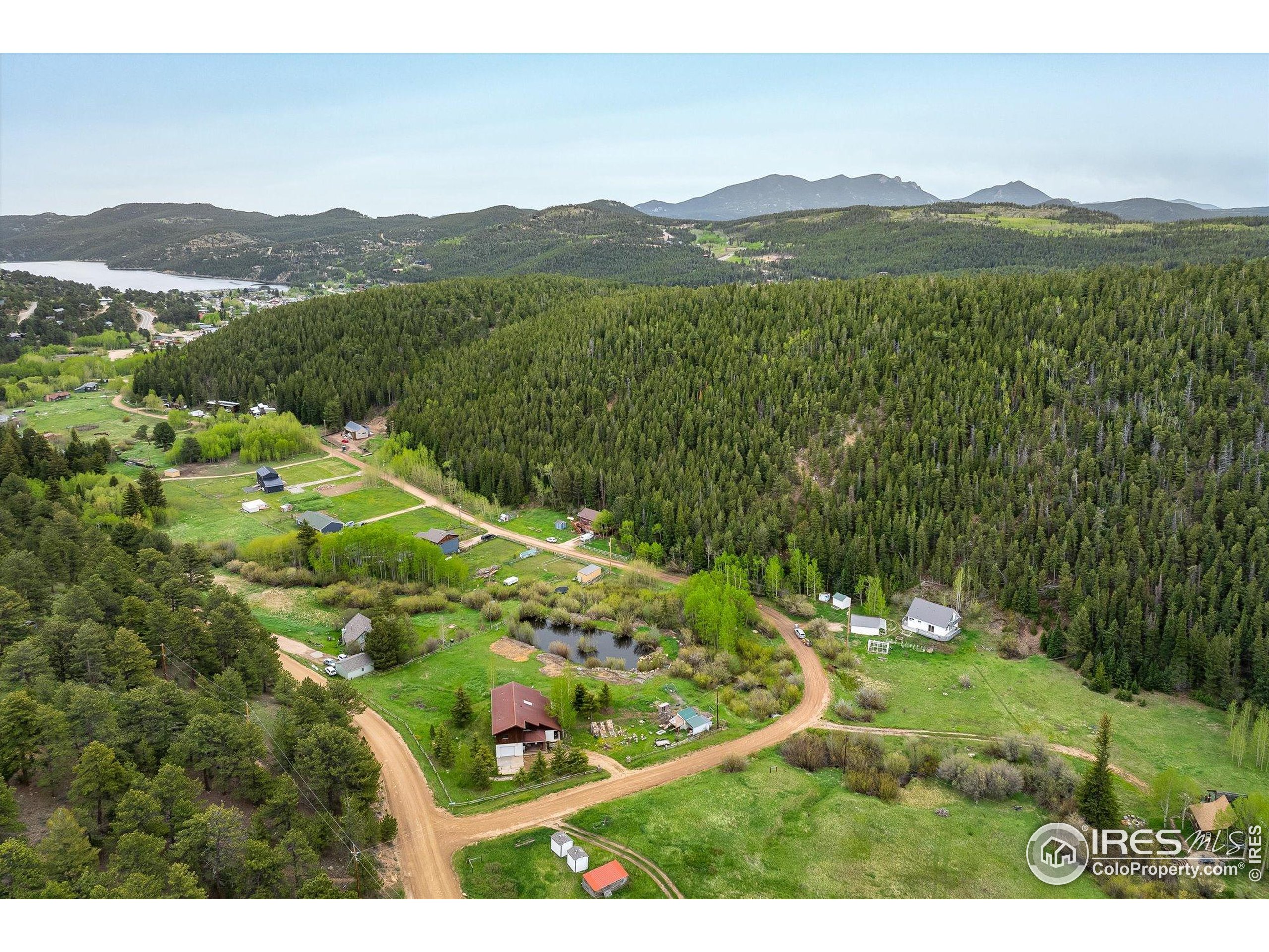 489 Beaver Creek Dr Nederland