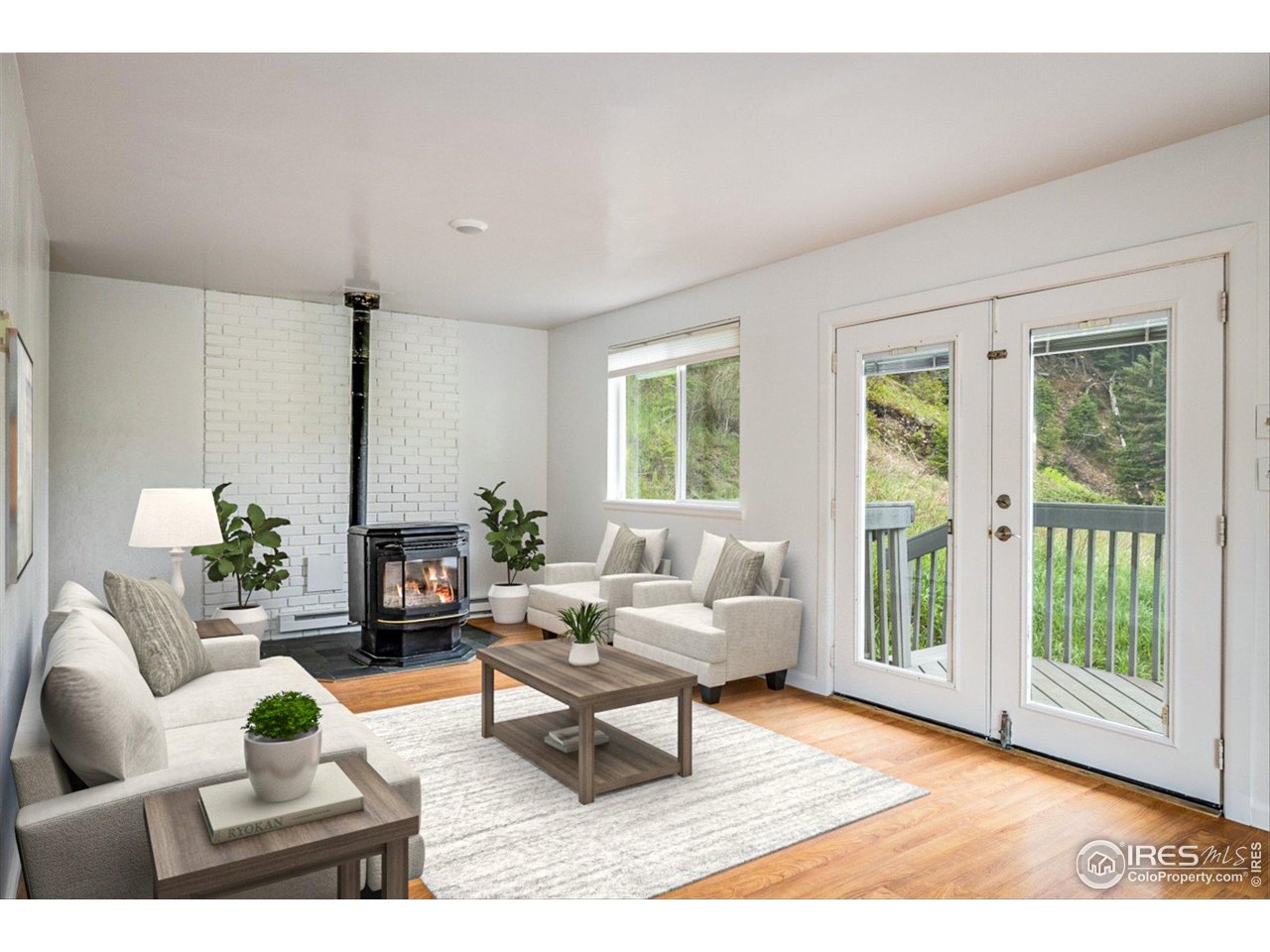 489 Beaver Creek Dr Nederland