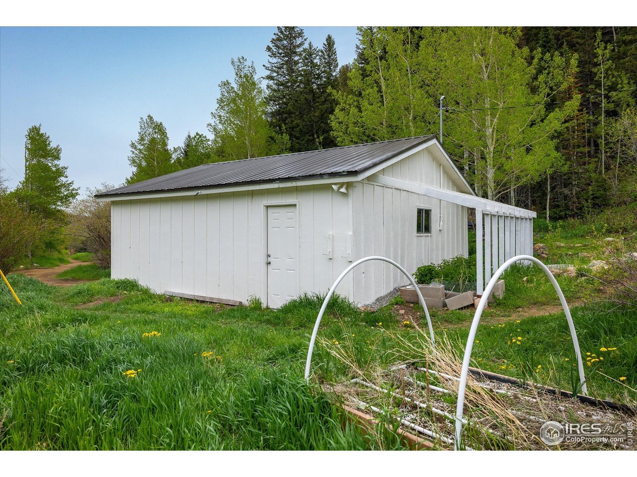 489 Beaver Creek Dr Nederland