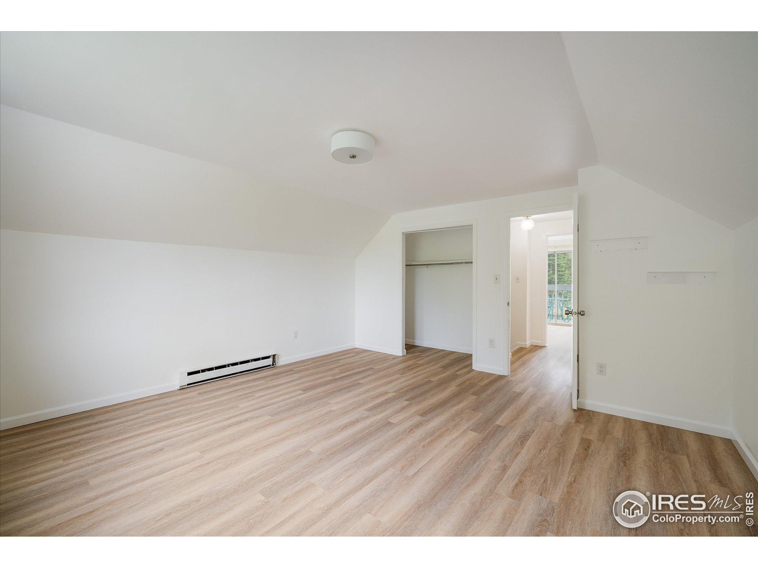 489 Beaver Creek Dr Nederland