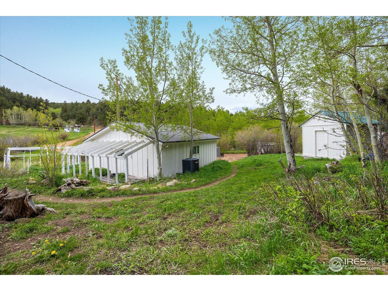 489 Beaver Creek Dr Nederland