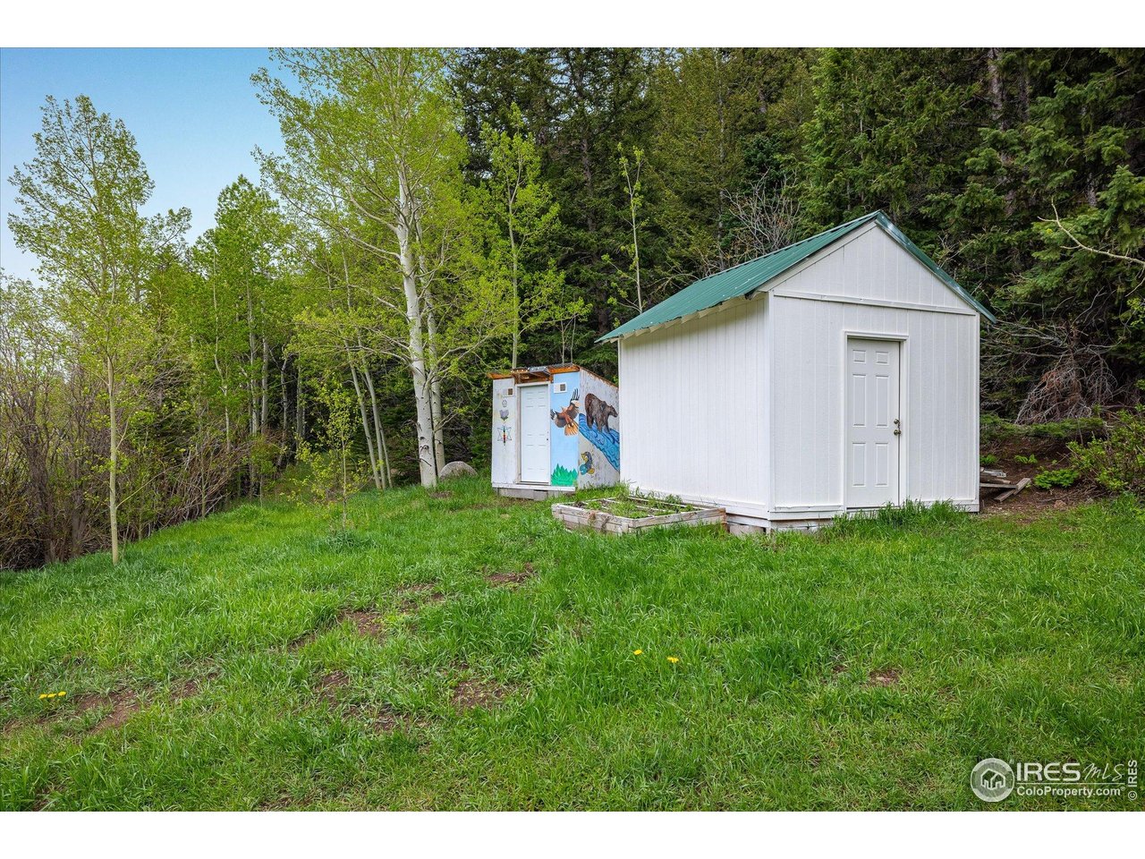 489 Beaver Creek Dr Nederland