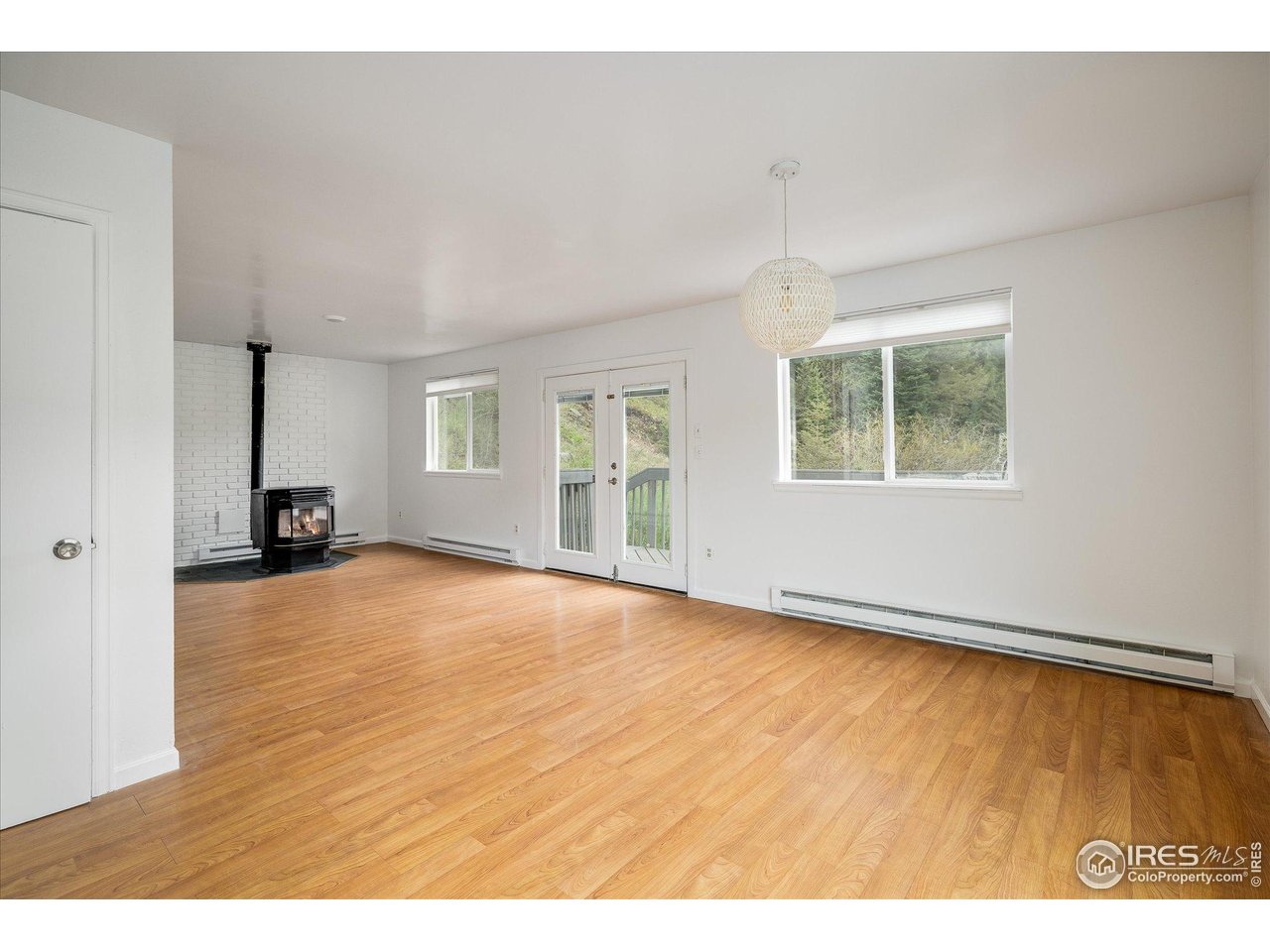 489 Beaver Creek Dr Nederland