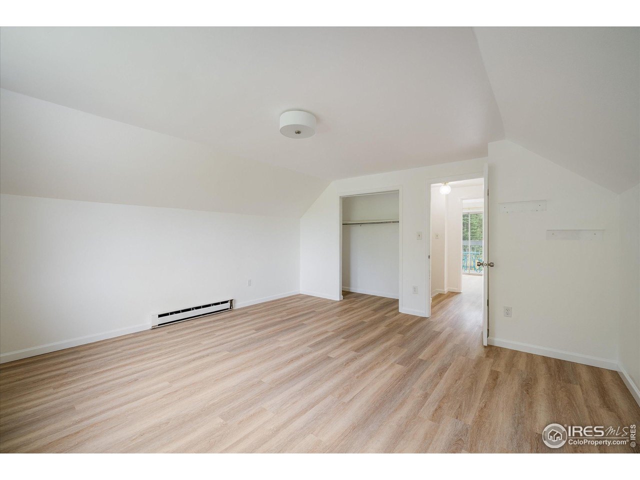 489 Beaver Creek Dr Nederland