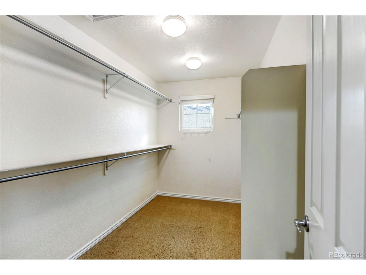 14019 Mckay Park Cir