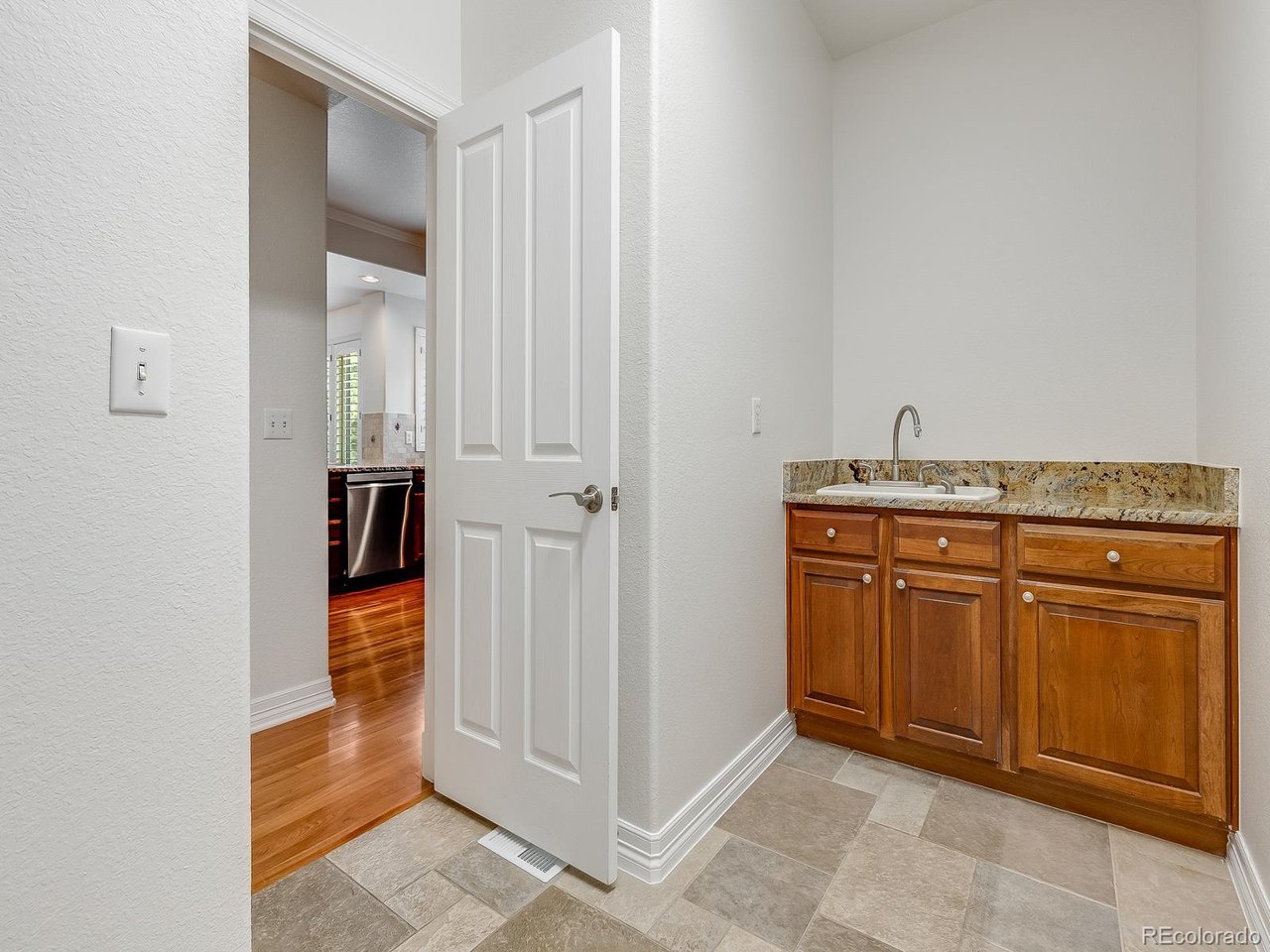 10864 Irving Ct