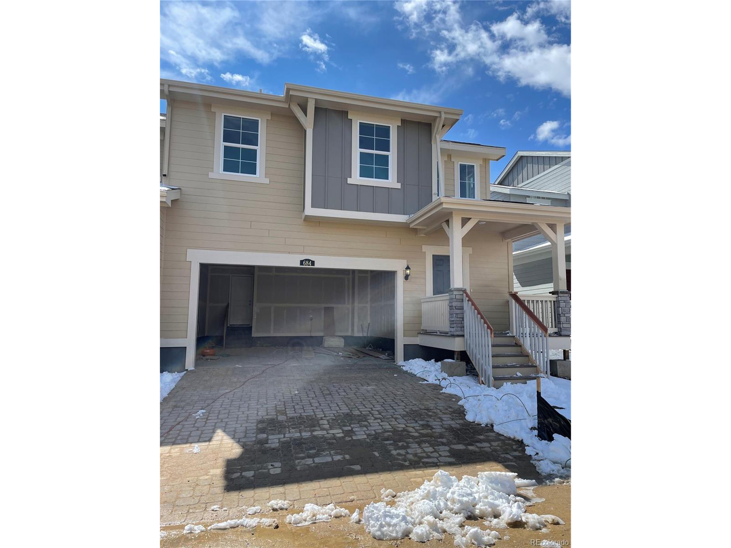 684 Lillibrook Pl