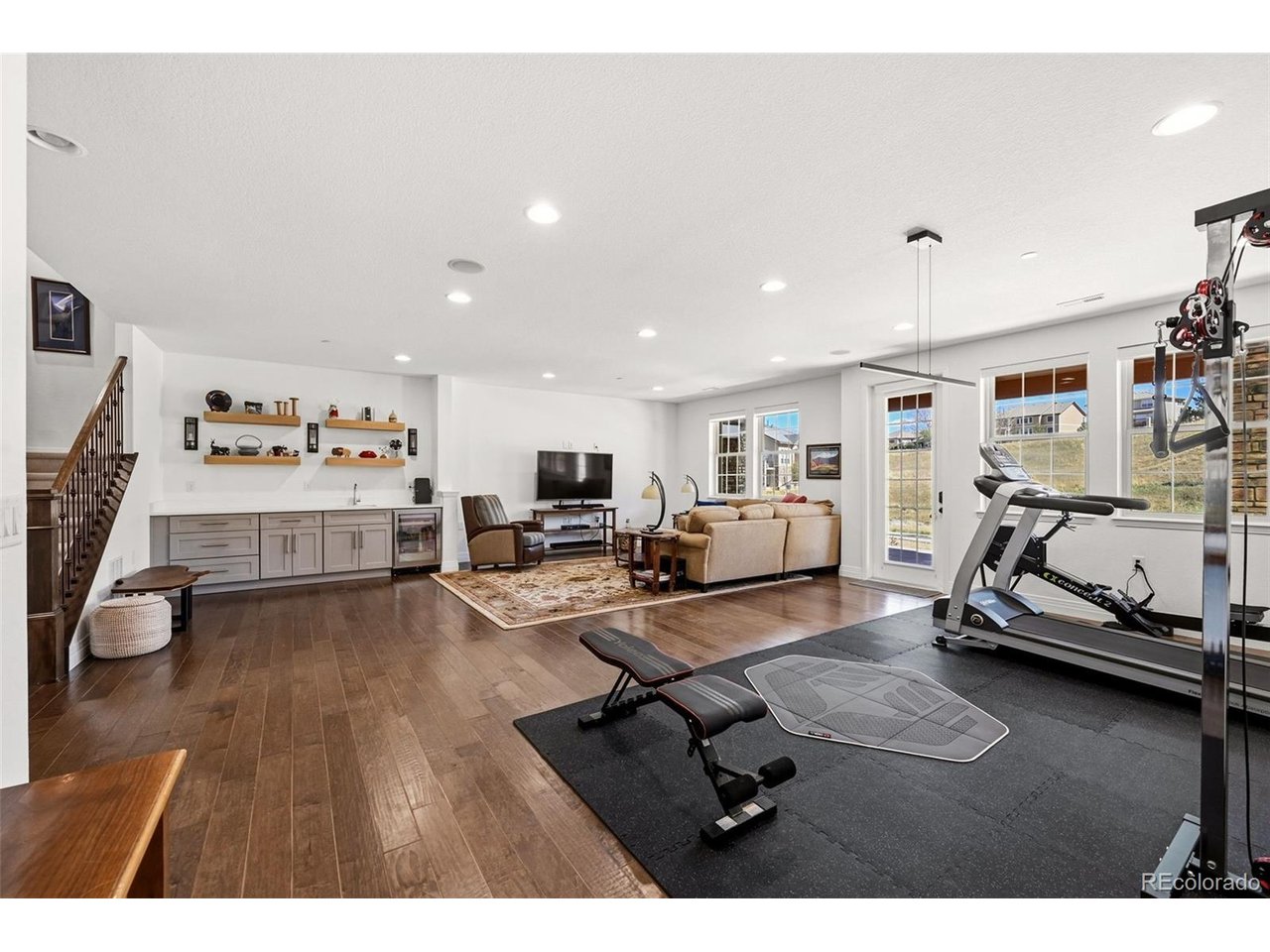 2966 Casalon Cir
