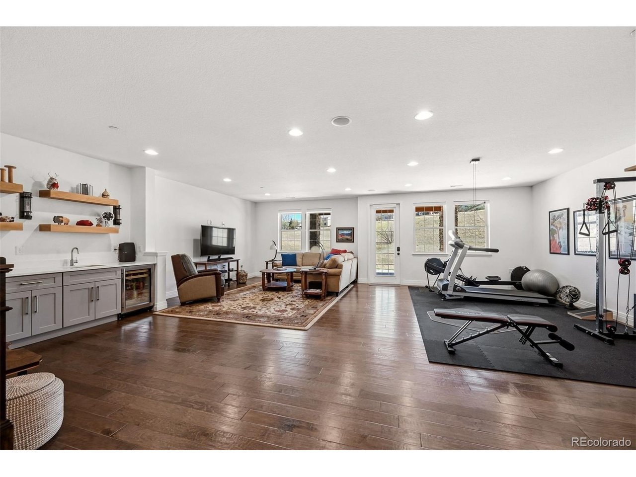 2966 Casalon Cir