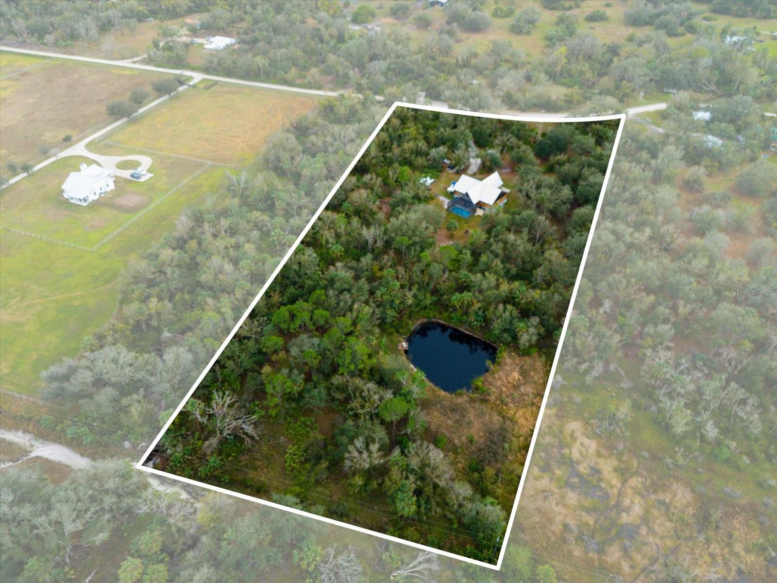 9796 SW SOUTHERN DREAMS RD