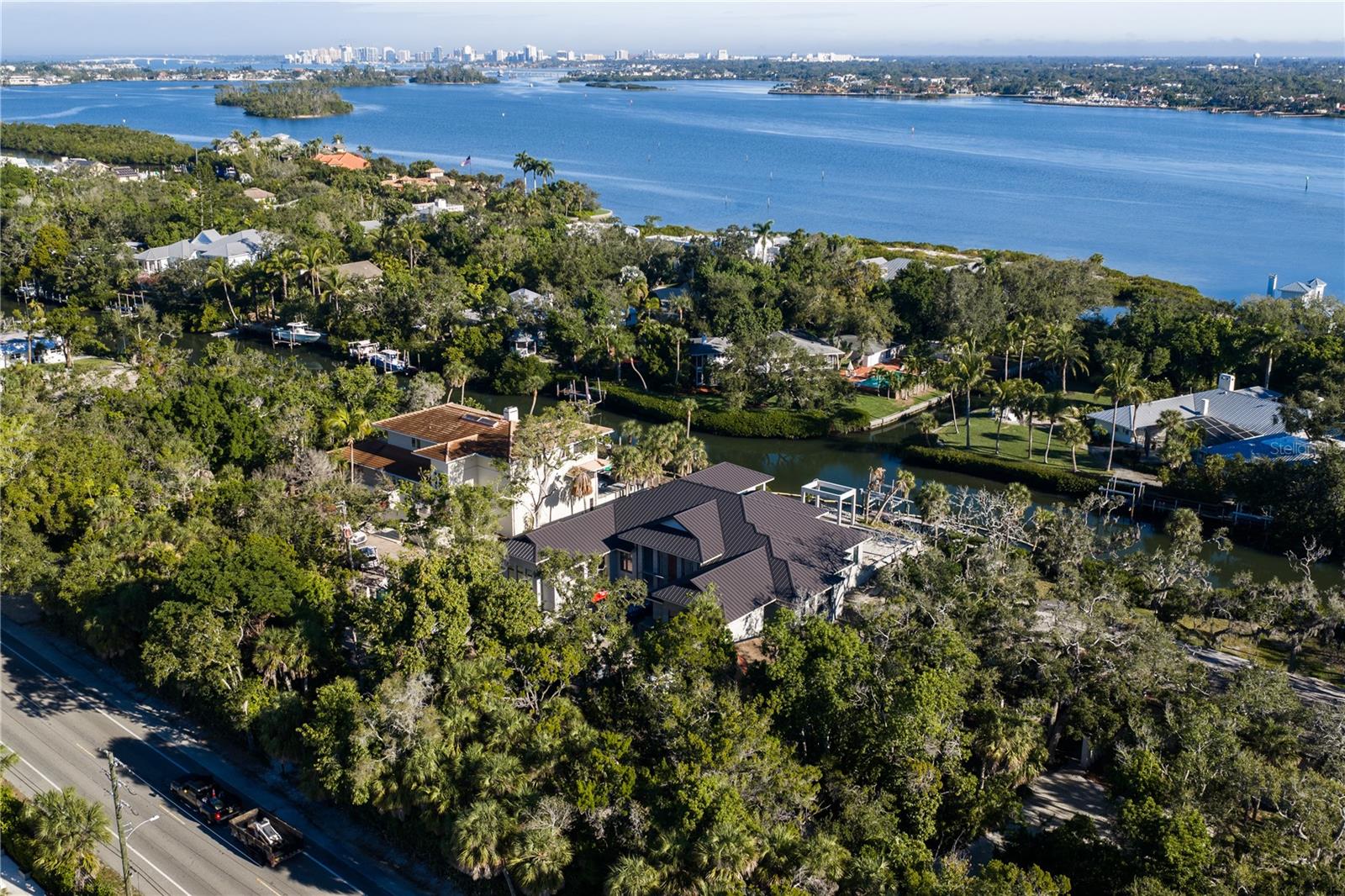 5215 HIDDEN HARBOR RD