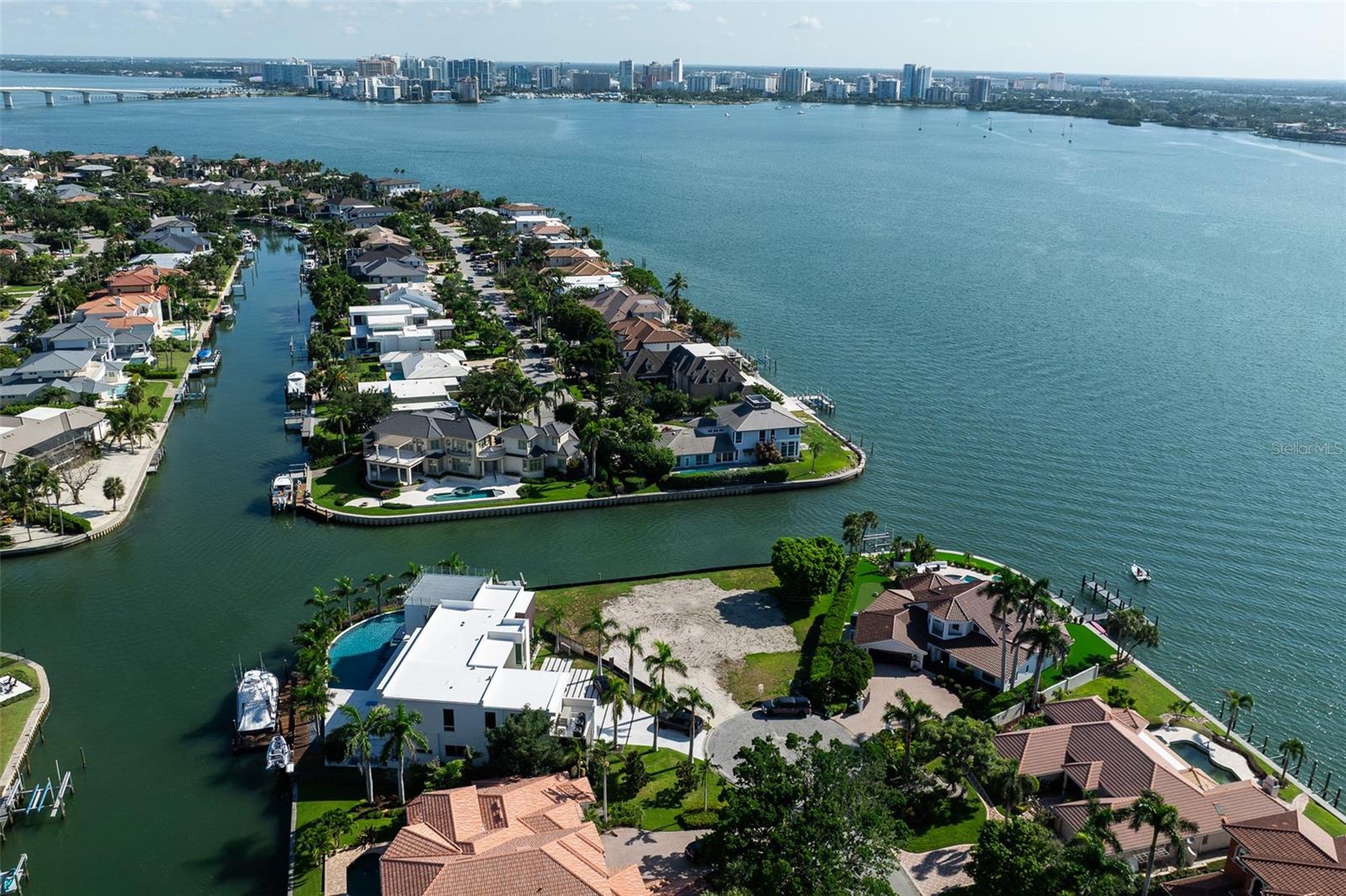 600 MOURNING DOVE DR