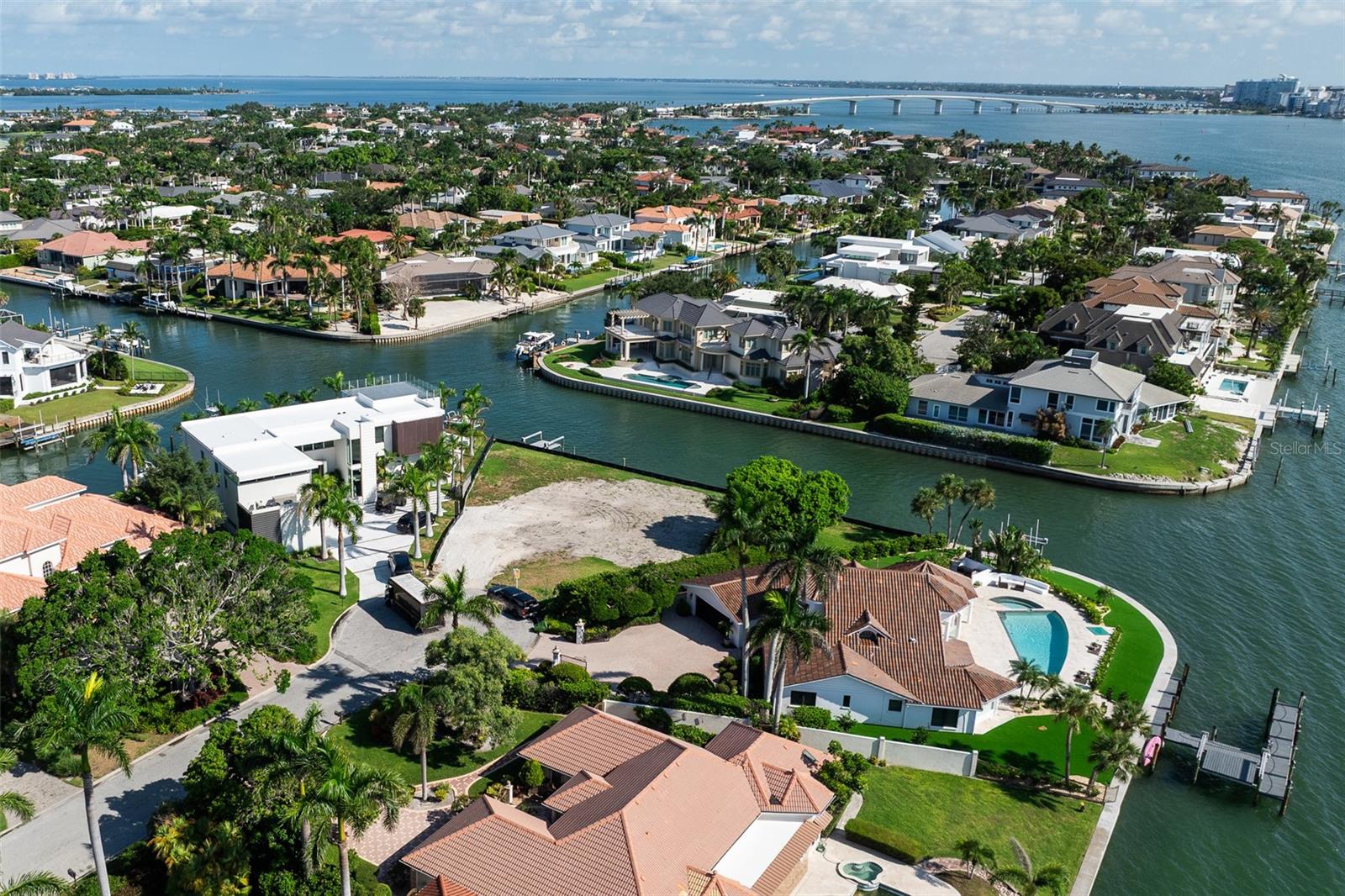 600 MOURNING DOVE DR