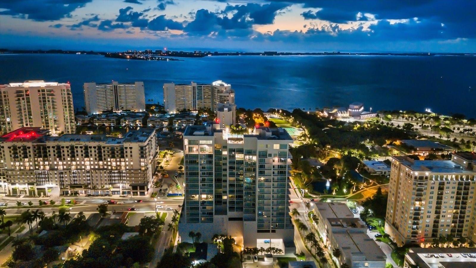 526 N SPOONBILL DR