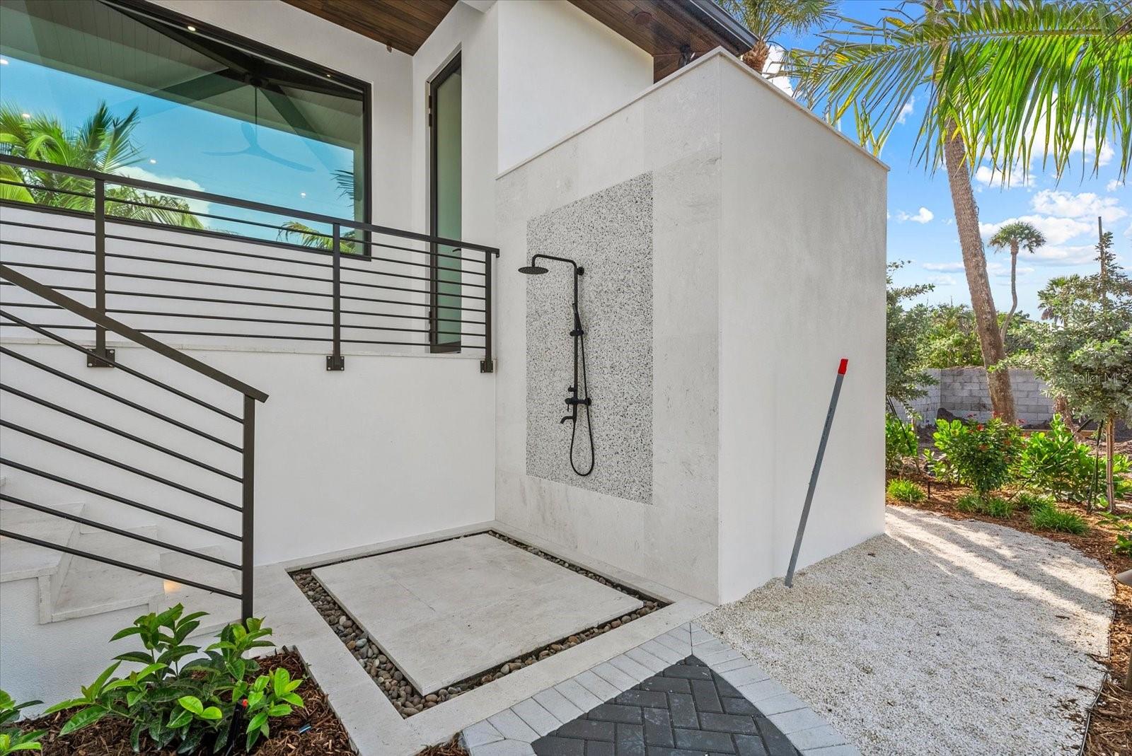 5215 HIDDEN HARBOR RD