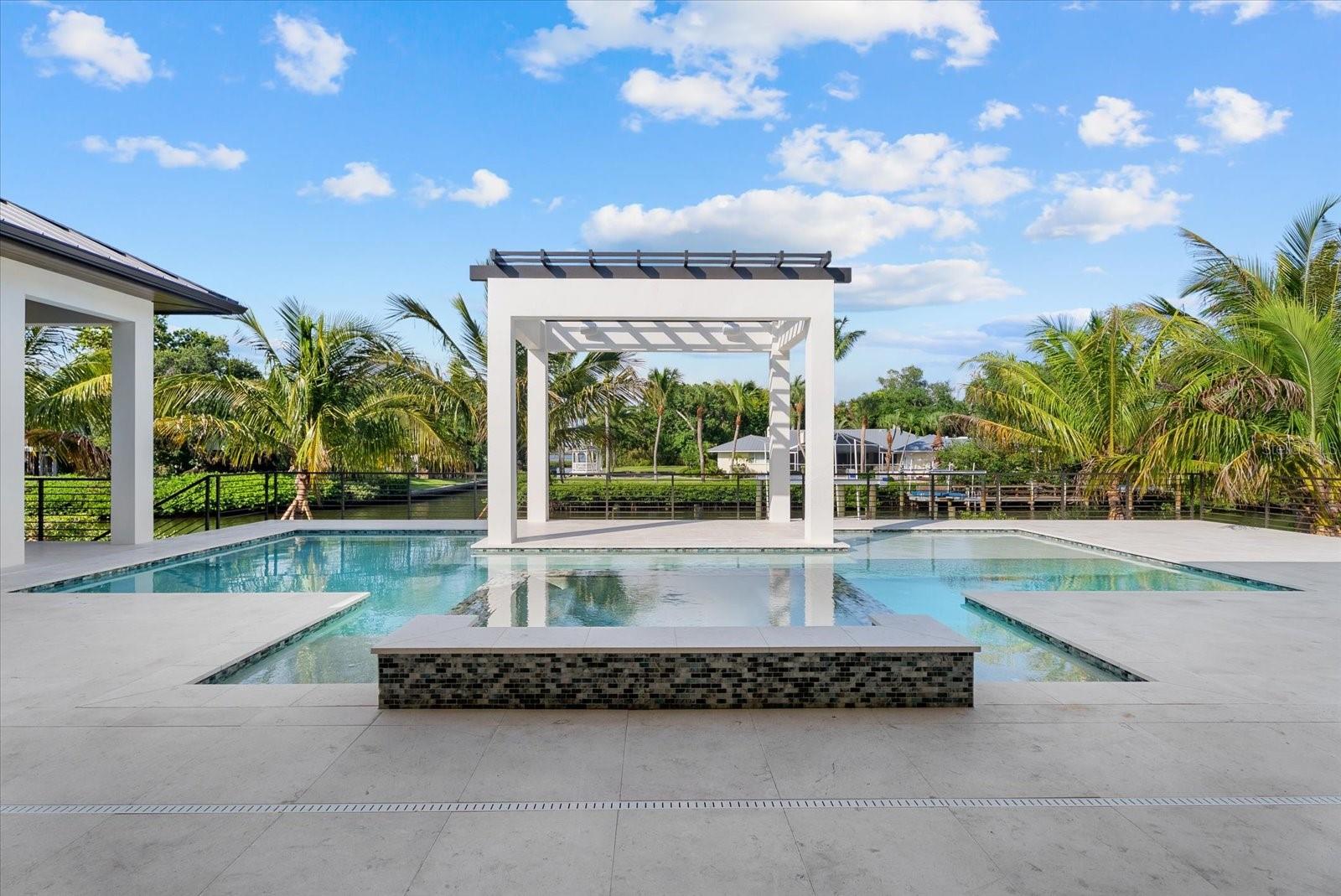 5215 HIDDEN HARBOR RD