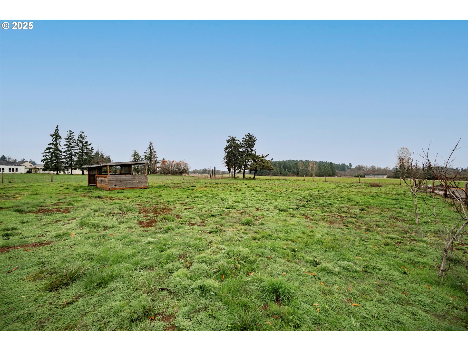 352 NE POLK STATION RD