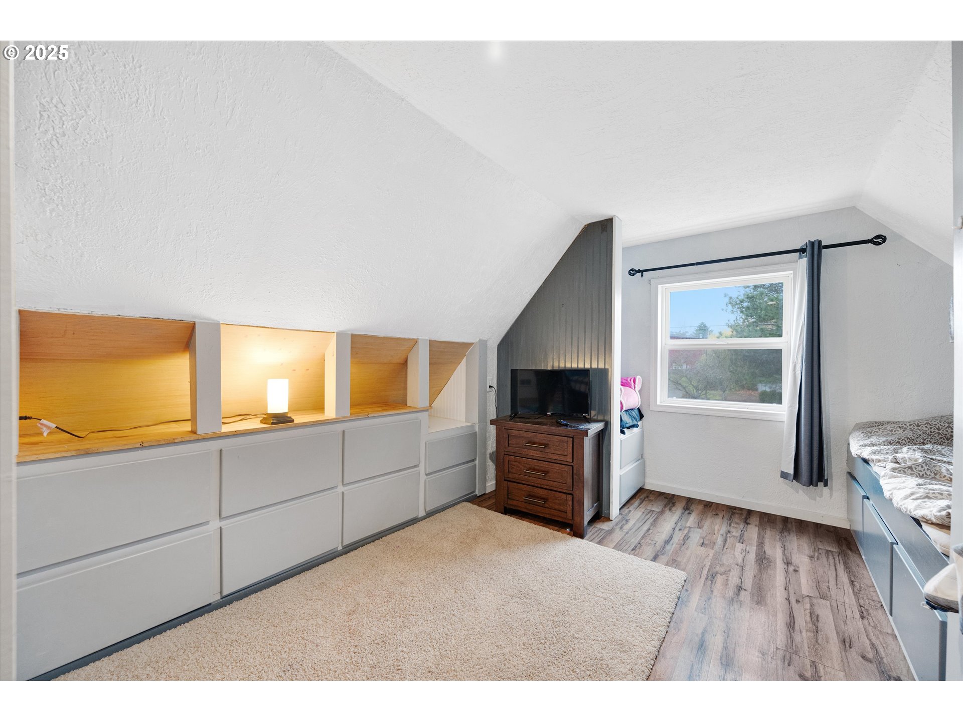 352 NE POLK STATION RD