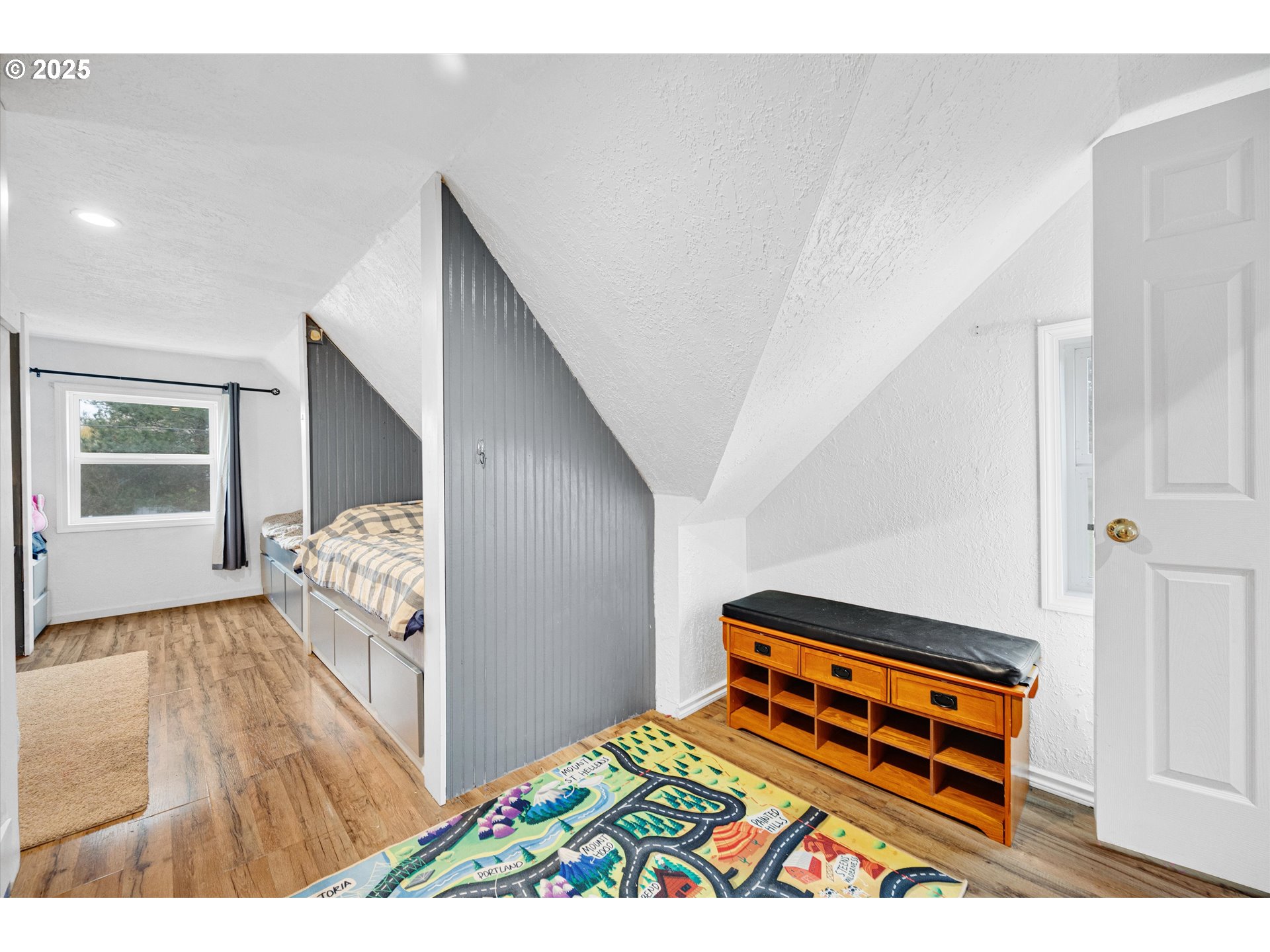 352 NE POLK STATION RD