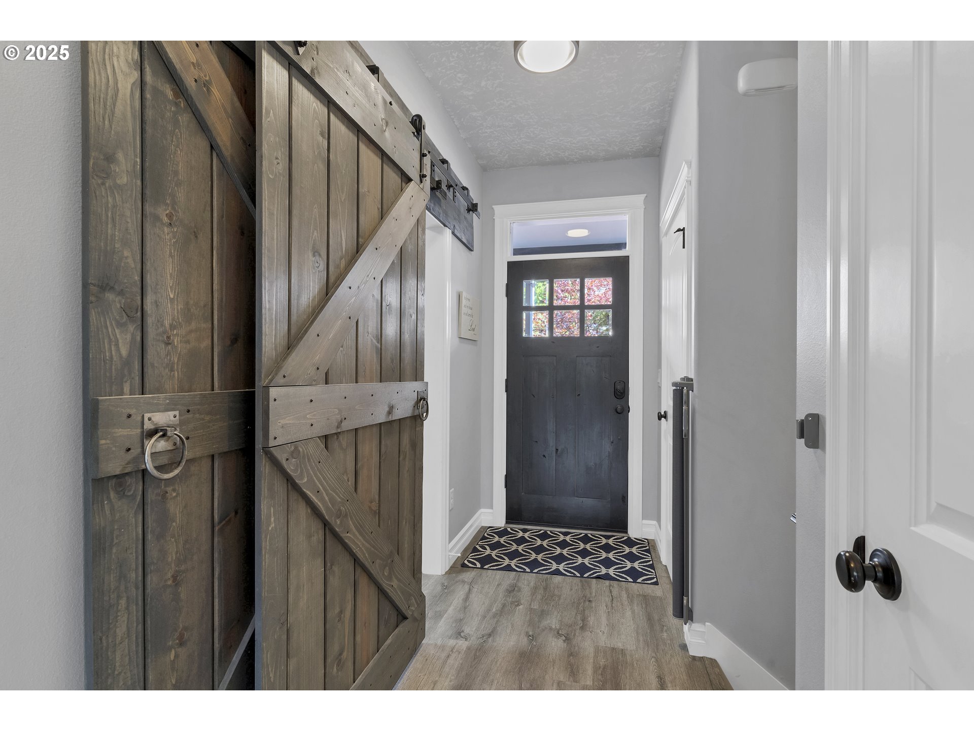 591 TIMBER VIEW ST NW