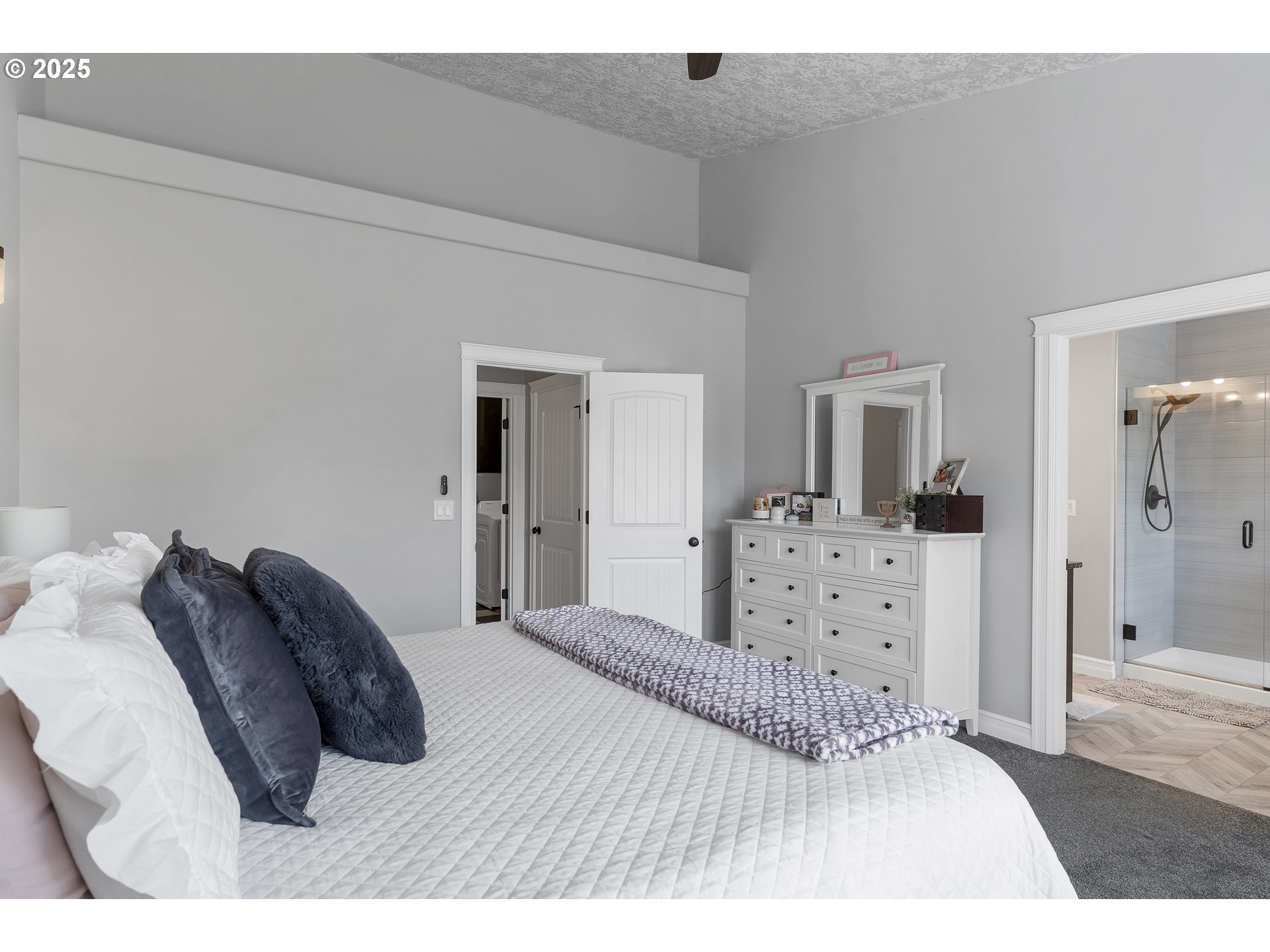 591 TIMBER VIEW ST NW