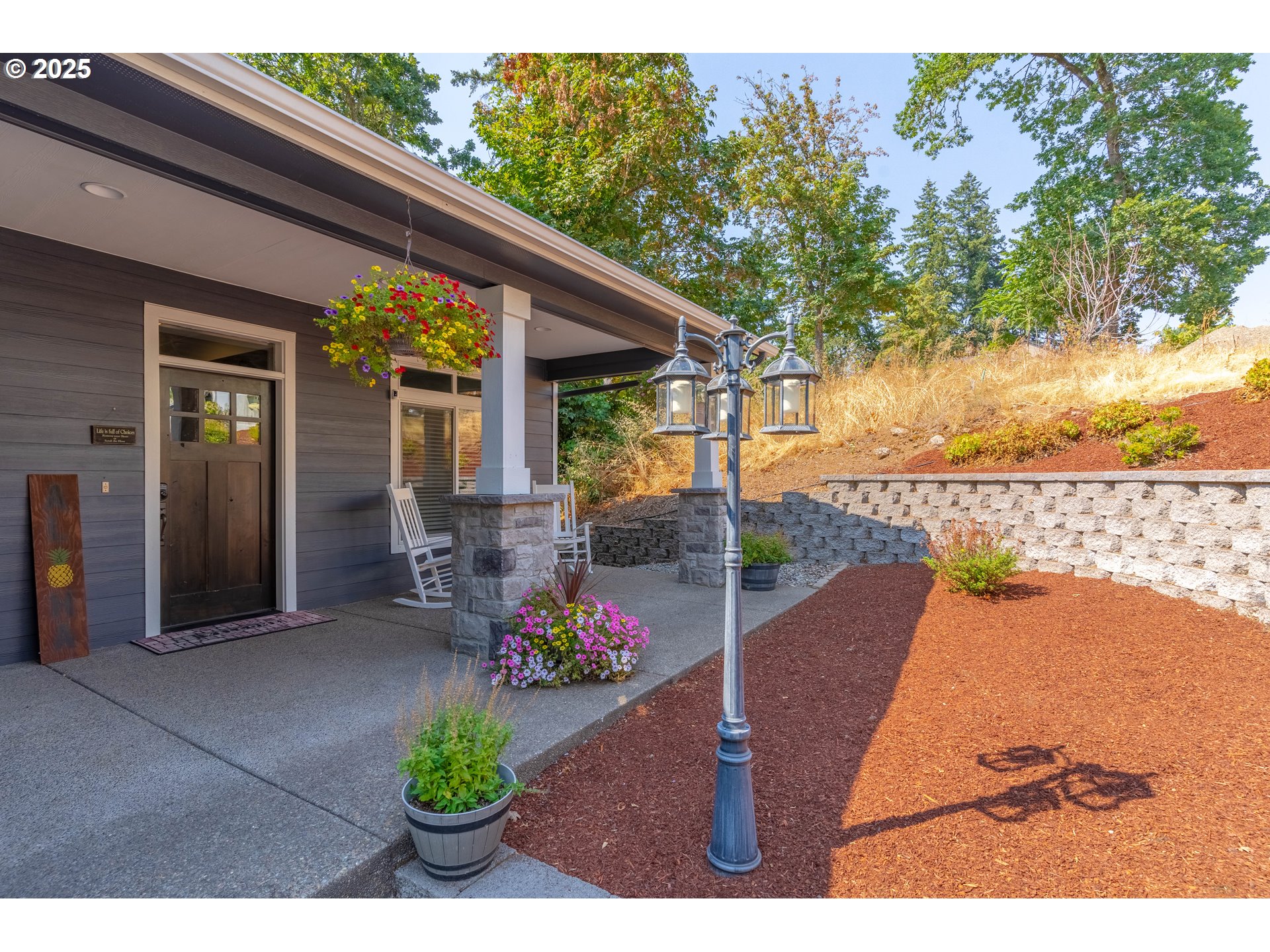 591 TIMBER VIEW ST NW